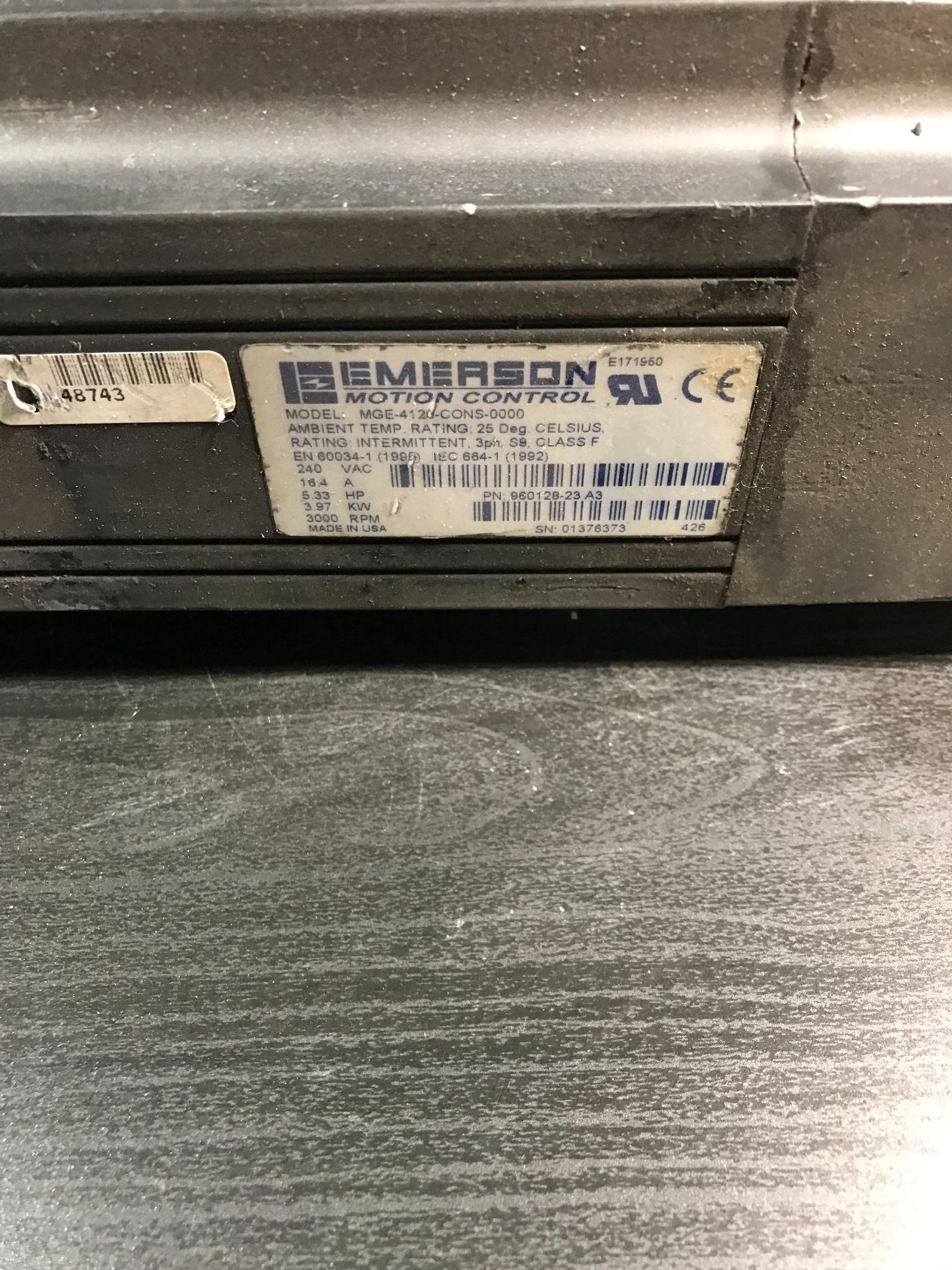 EMERSON MGE-4126-CONS-0000 SERVO MOTOR USED 4