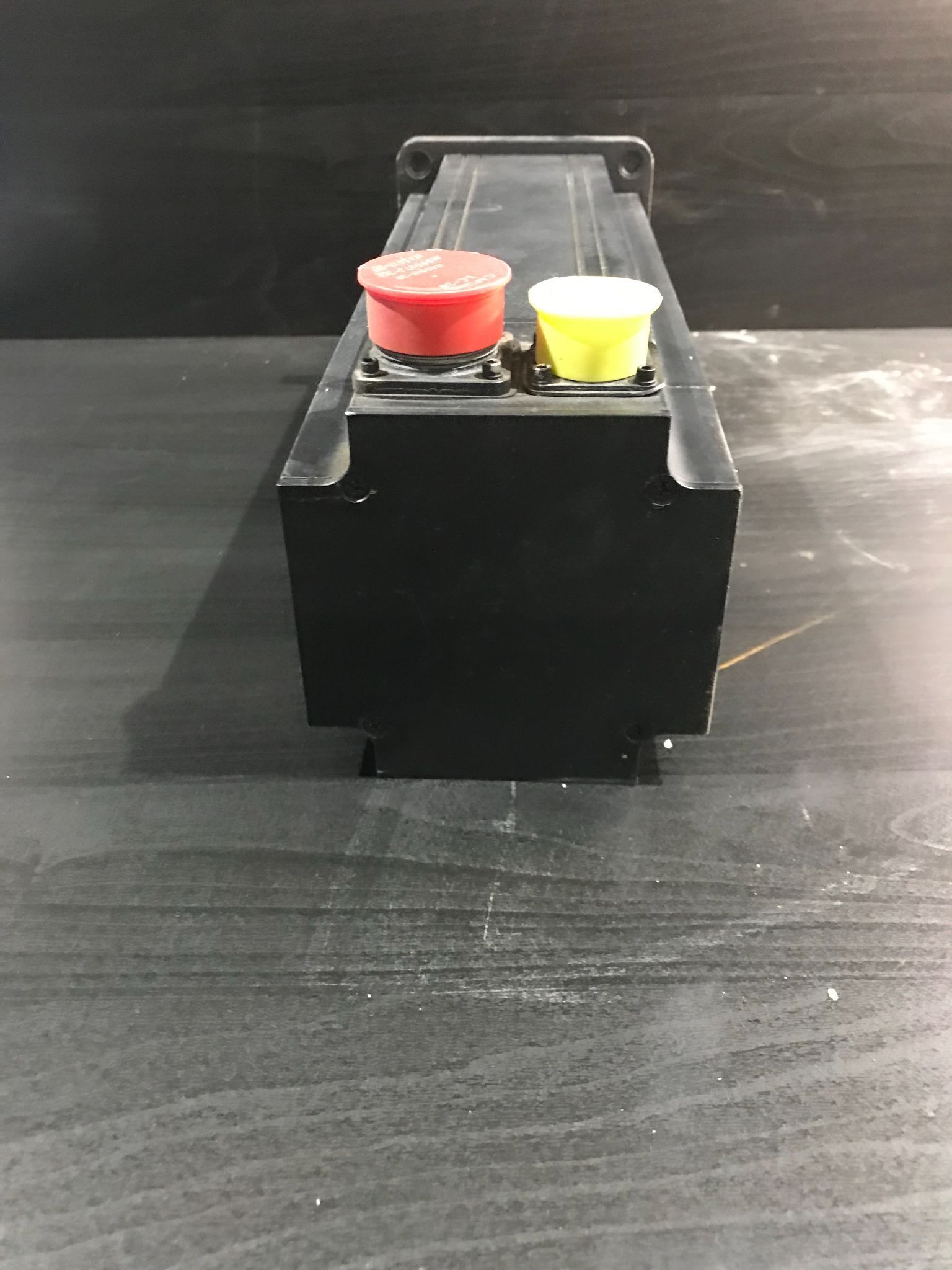 EMERSON MGE-4126-CONS-0000 SERVO MOTOR USED 2