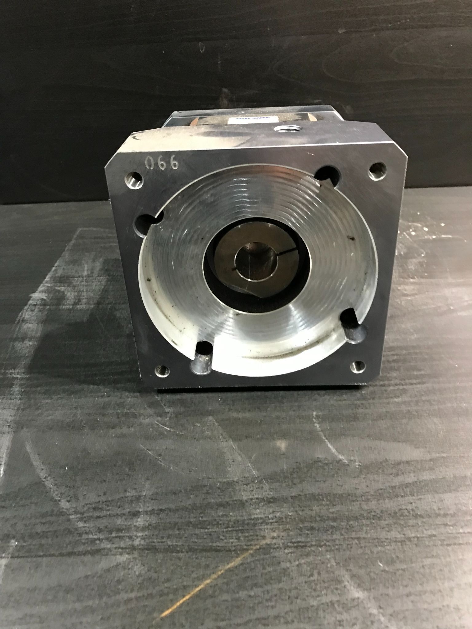 BAYSIDE PX42-005 GEARBOX USED 1