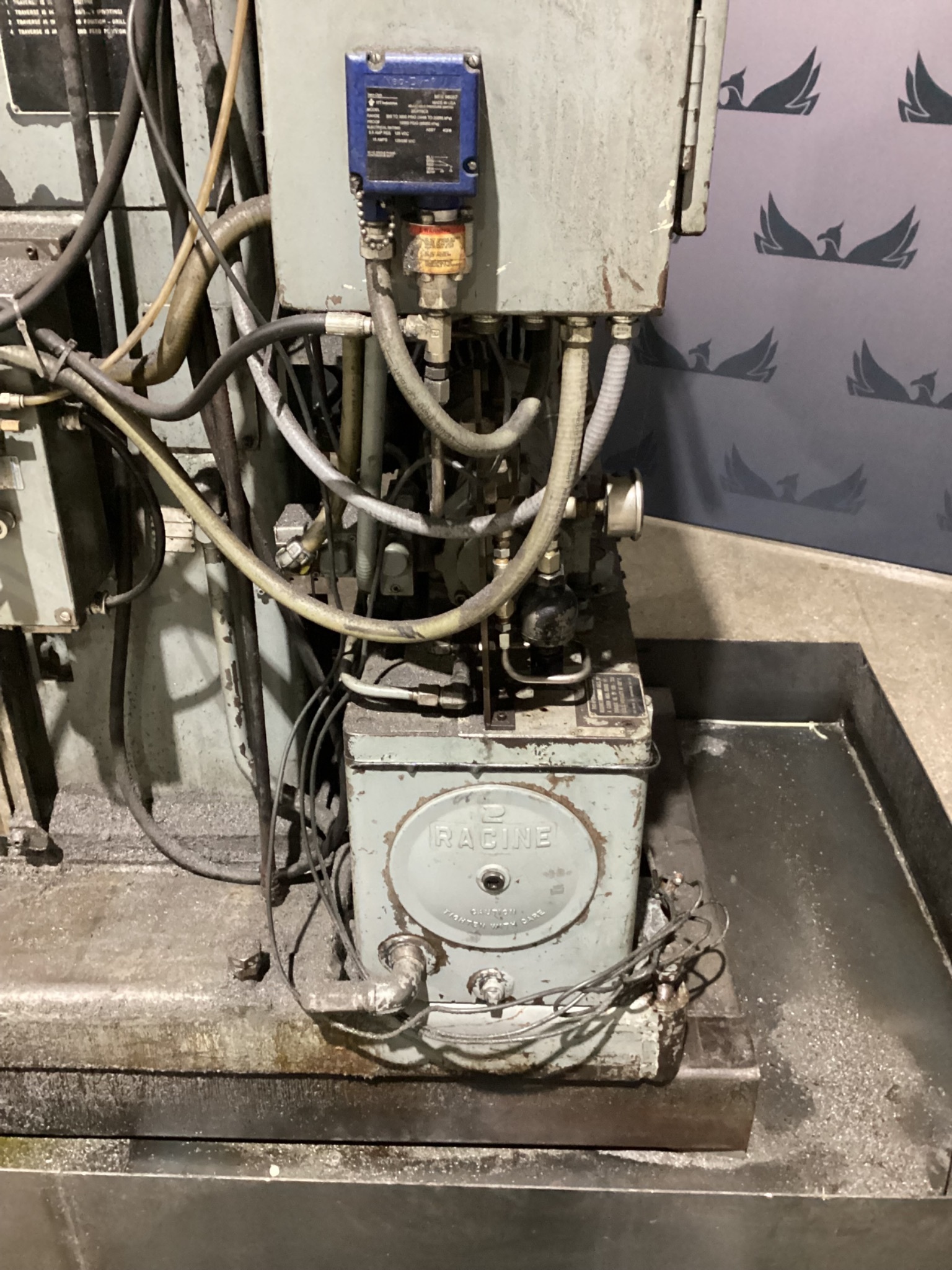 NATCO 10J Vertical Drill Press/Mill USED 6