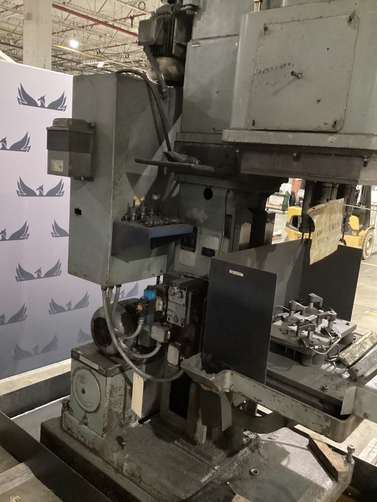 NATCO 10J Vertical Drill Press/Mill USED 14