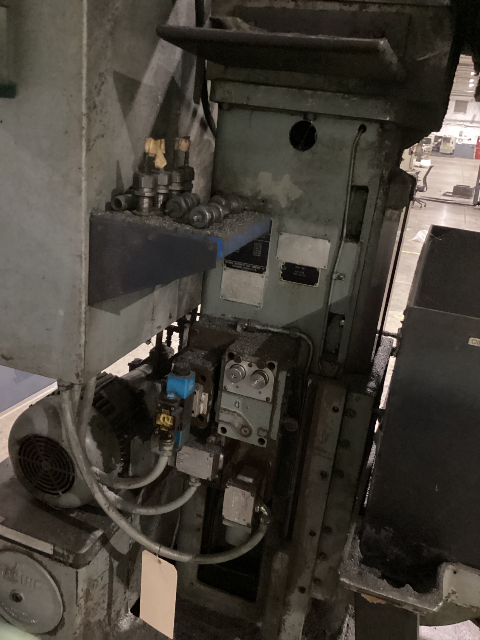 NATCO 10J Vertical Drill Press/Mill USED 17