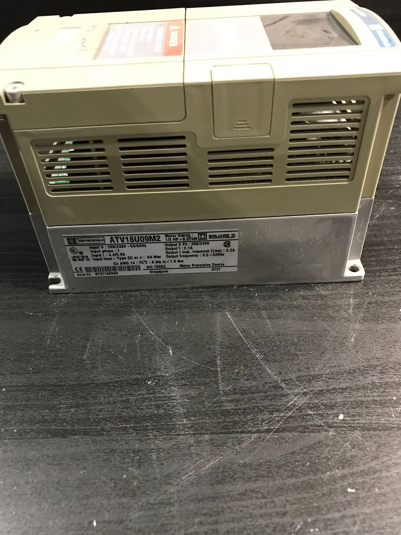 TELEMECANIQUE ATV18U09M2 1/2 HP VFD USED 2