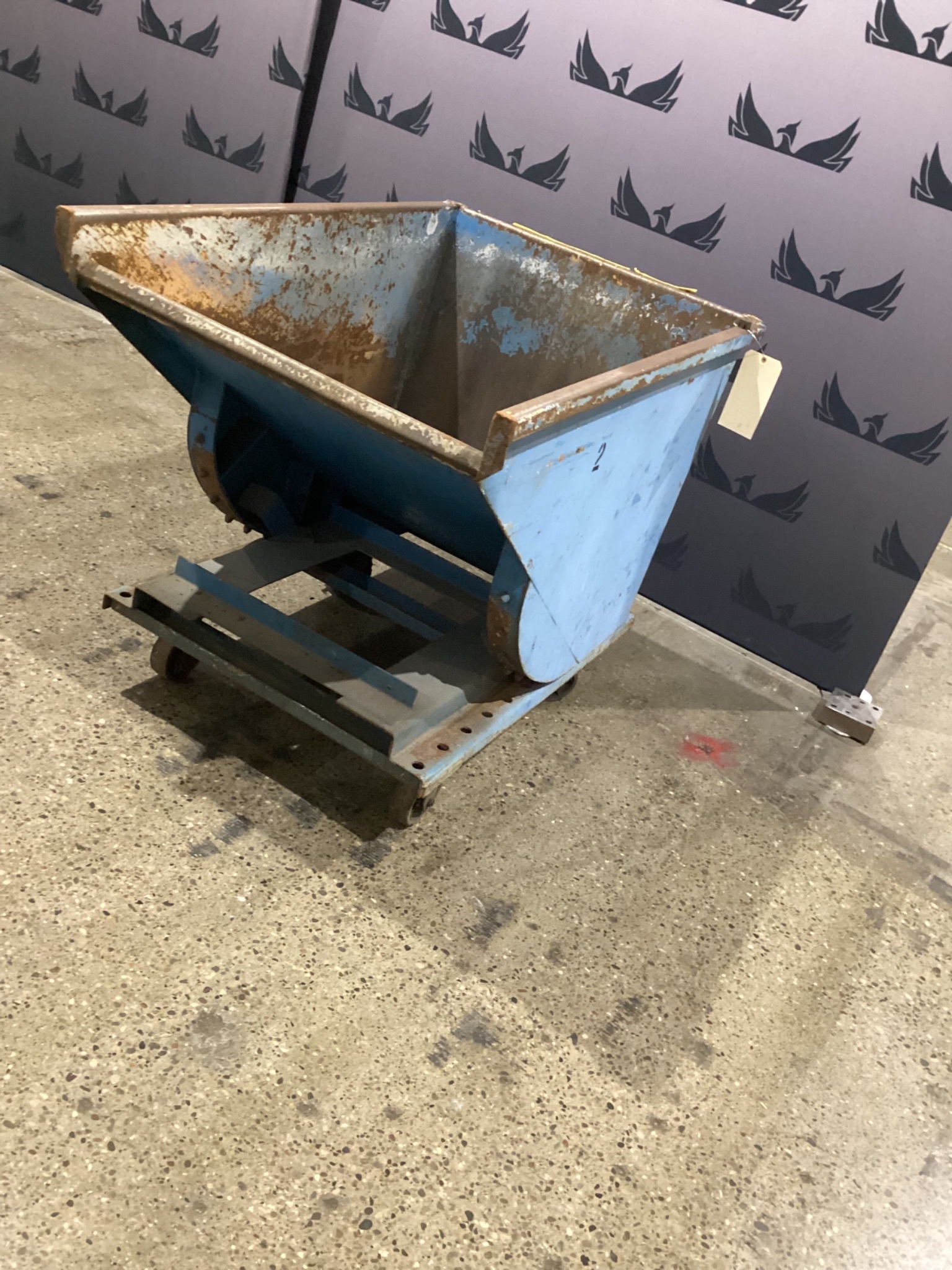 SELF DUMPING HOPPER USED 0