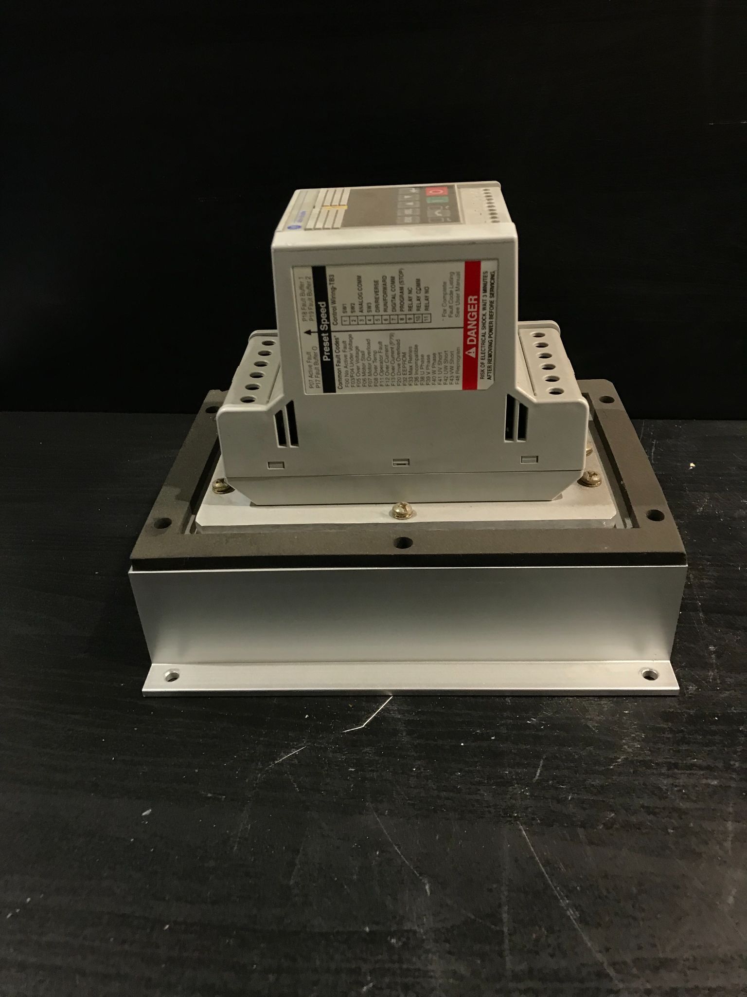 ALLEN BRADLEY 160-BA03PPS1P1 AC Drive USED 2