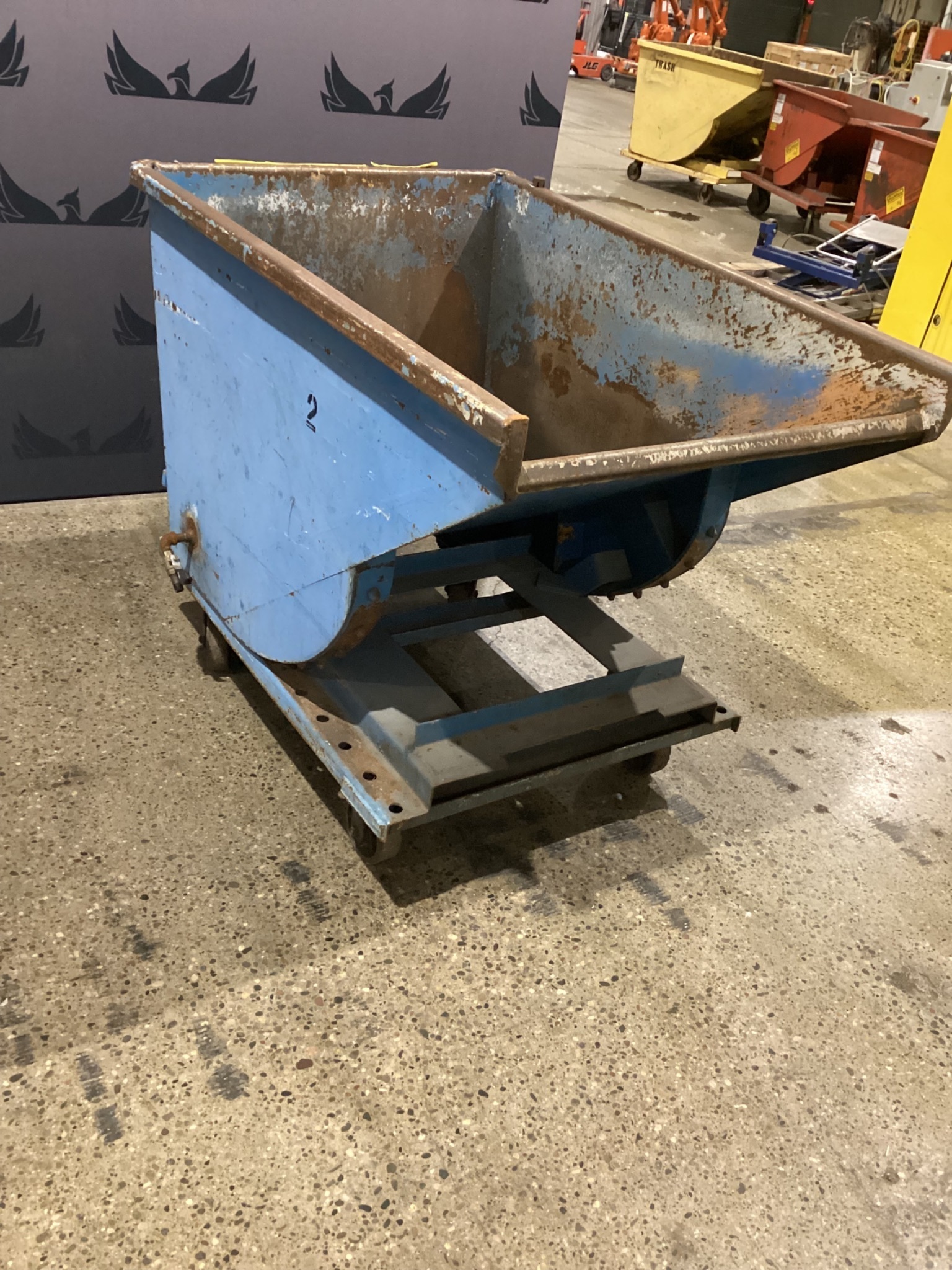 SELF DUMPING HOPPER USED 2