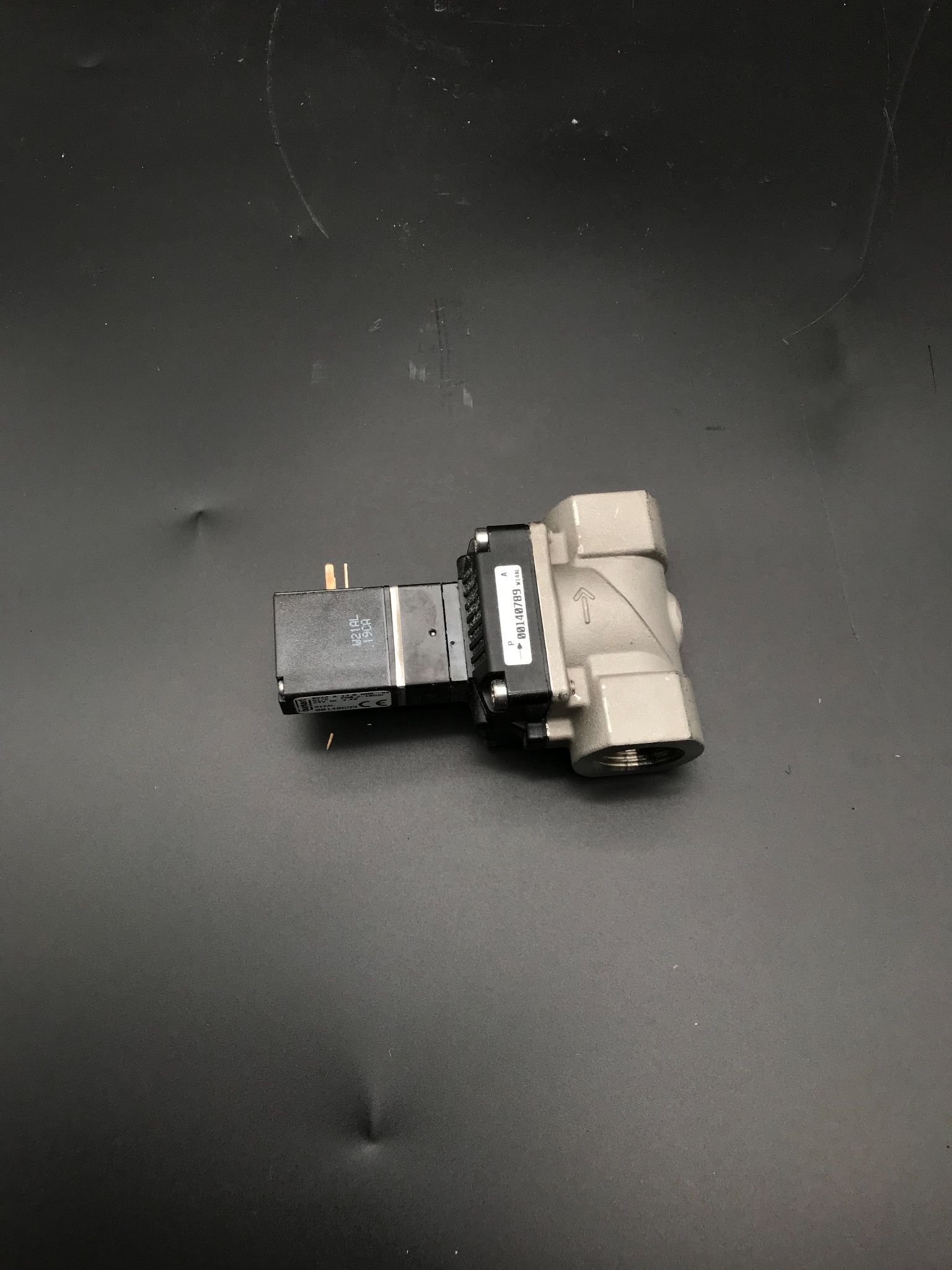 BURKERT 140699 0998472003108H Two-Way Servo Actuated Solenoid Valve NEW 1