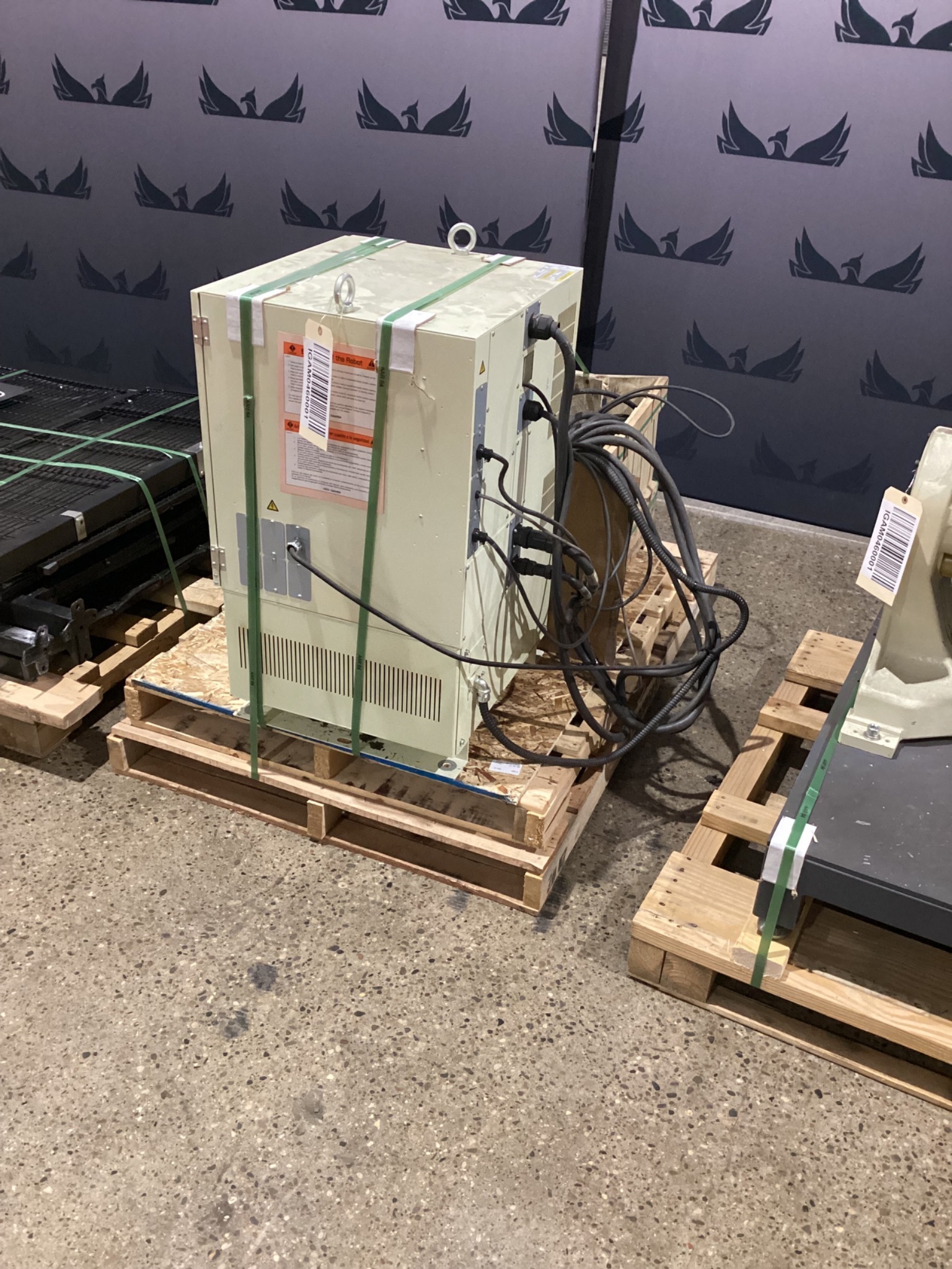 OTC DAIHEN LAB-ARC 100 FD WELDING SYSTEM ROBOT WITH POSITIONER, CONTROL & SAFETY GATE, 2015 3