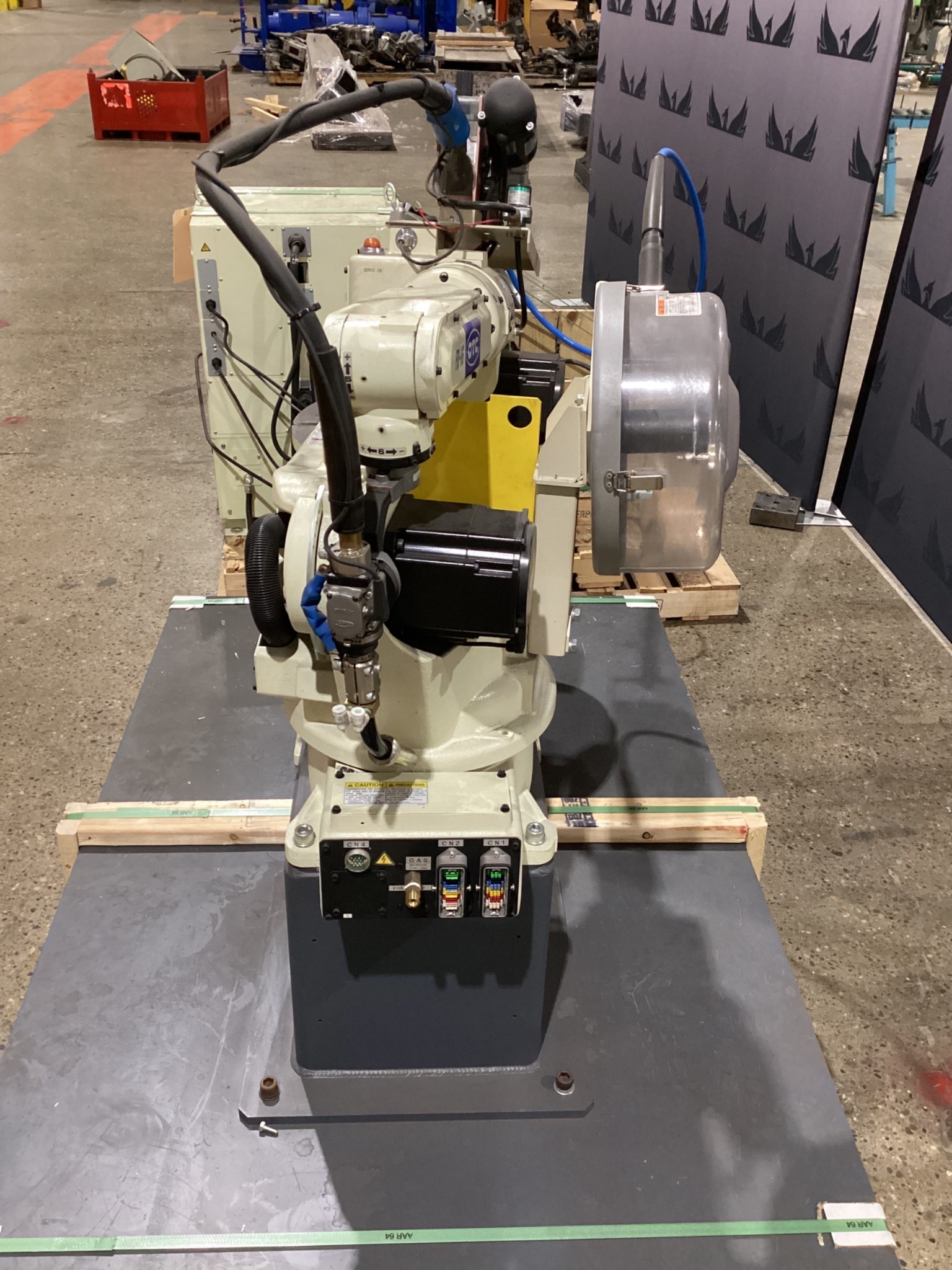 OTC DAIHEN LAB-ARC 100 FD WELDING SYSTEM ROBOT WITH POSITIONER, CONTROL & SAFETY GATE, 2015 6