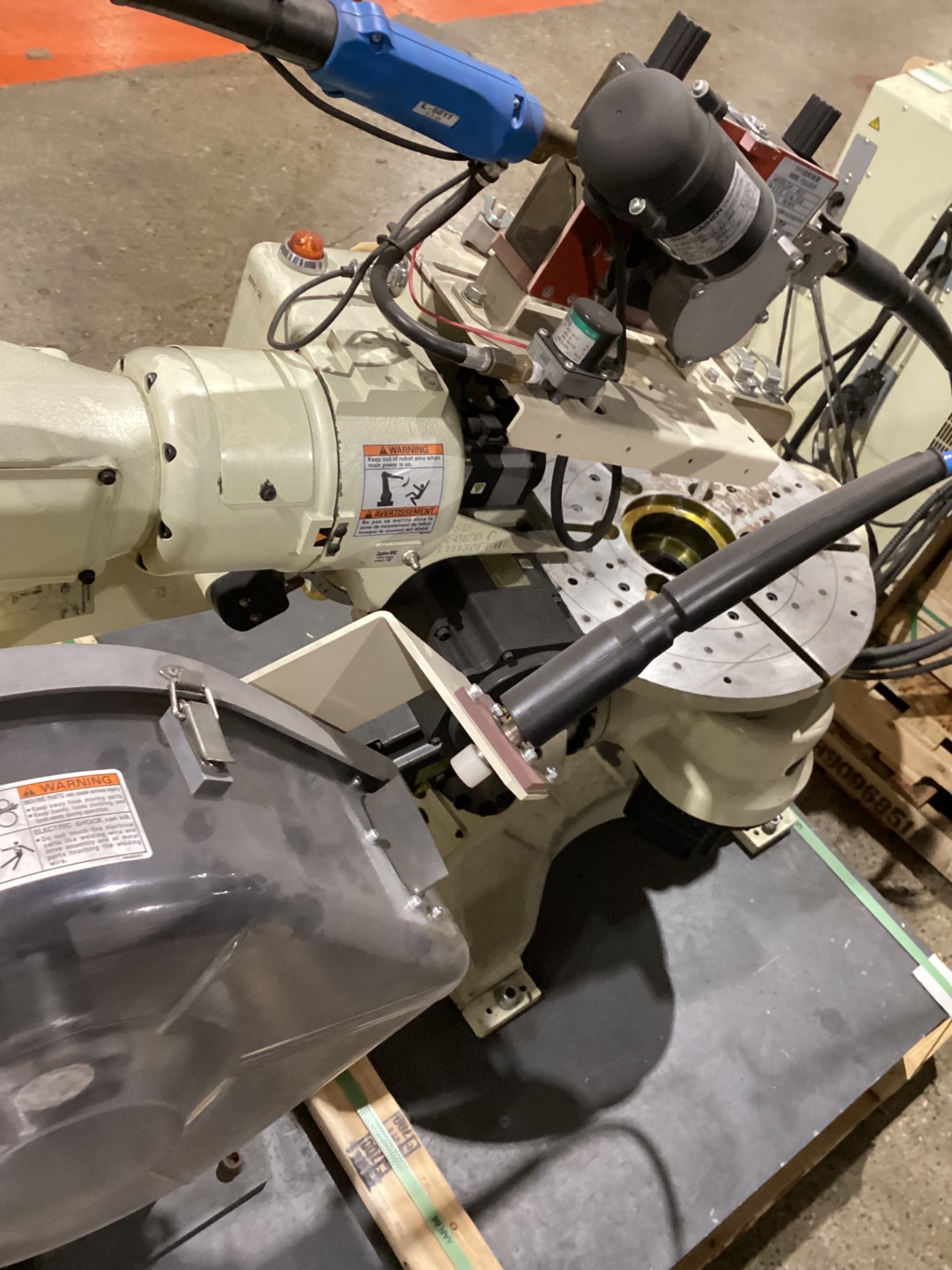 OTC DAIHEN LAB-ARC 100 FD WELDING SYSTEM ROBOT WITH POSITIONER, CONTROL & SAFETY GATE, 2015 8