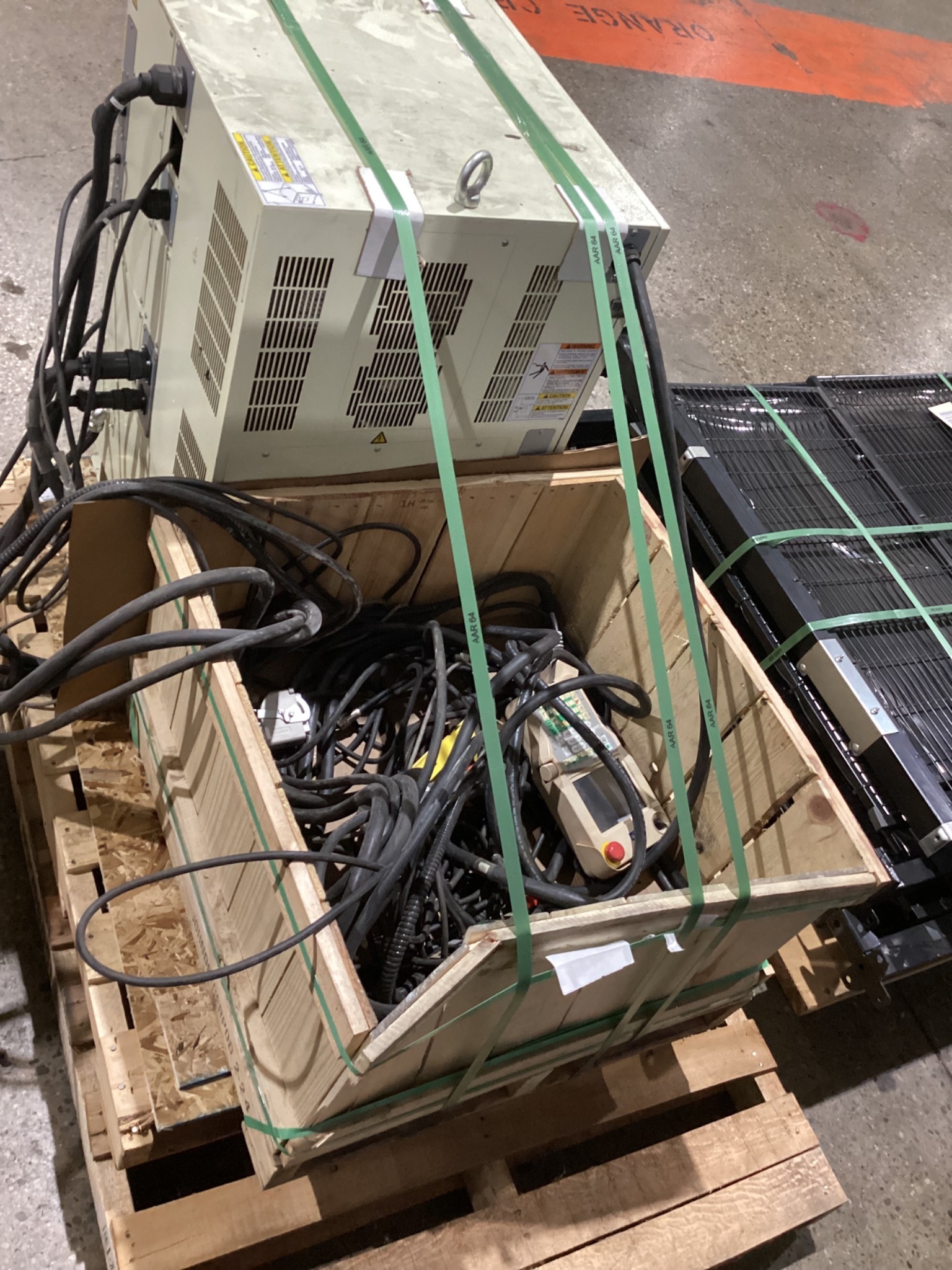 OTC DAIHEN LAB-ARC 100 FD WELDING SYSTEM ROBOT WITH POSITIONER, CONTROL & SAFETY GATE, 2015 15