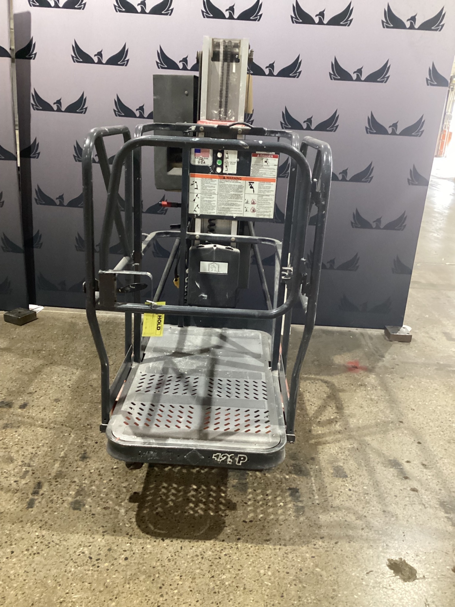 JLG 12SP VERTICAL MAN LIFT USED 0