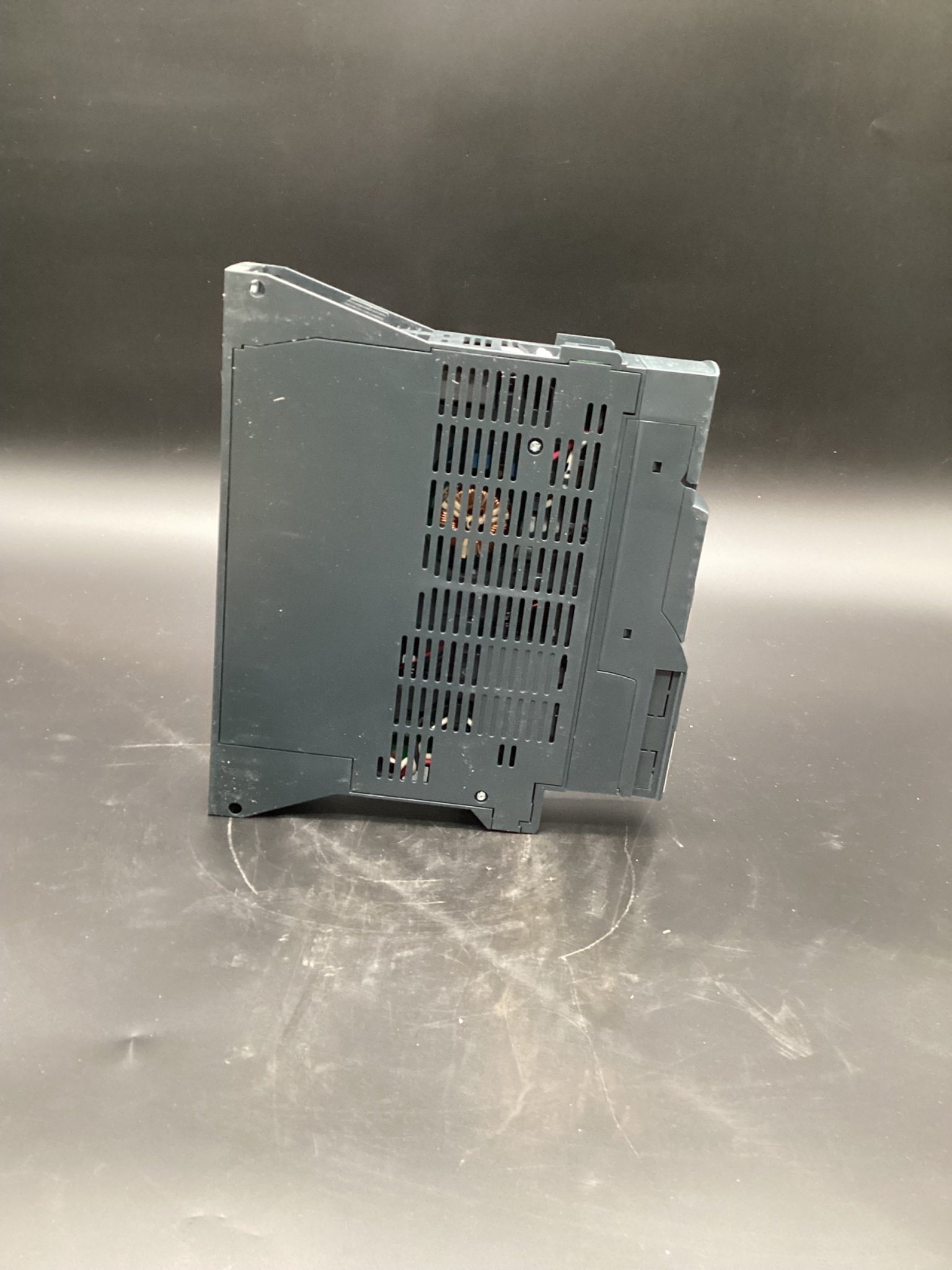 SCHNEIDER ELECTRIC ATV320U04N4B Frequency Converter NEW 6