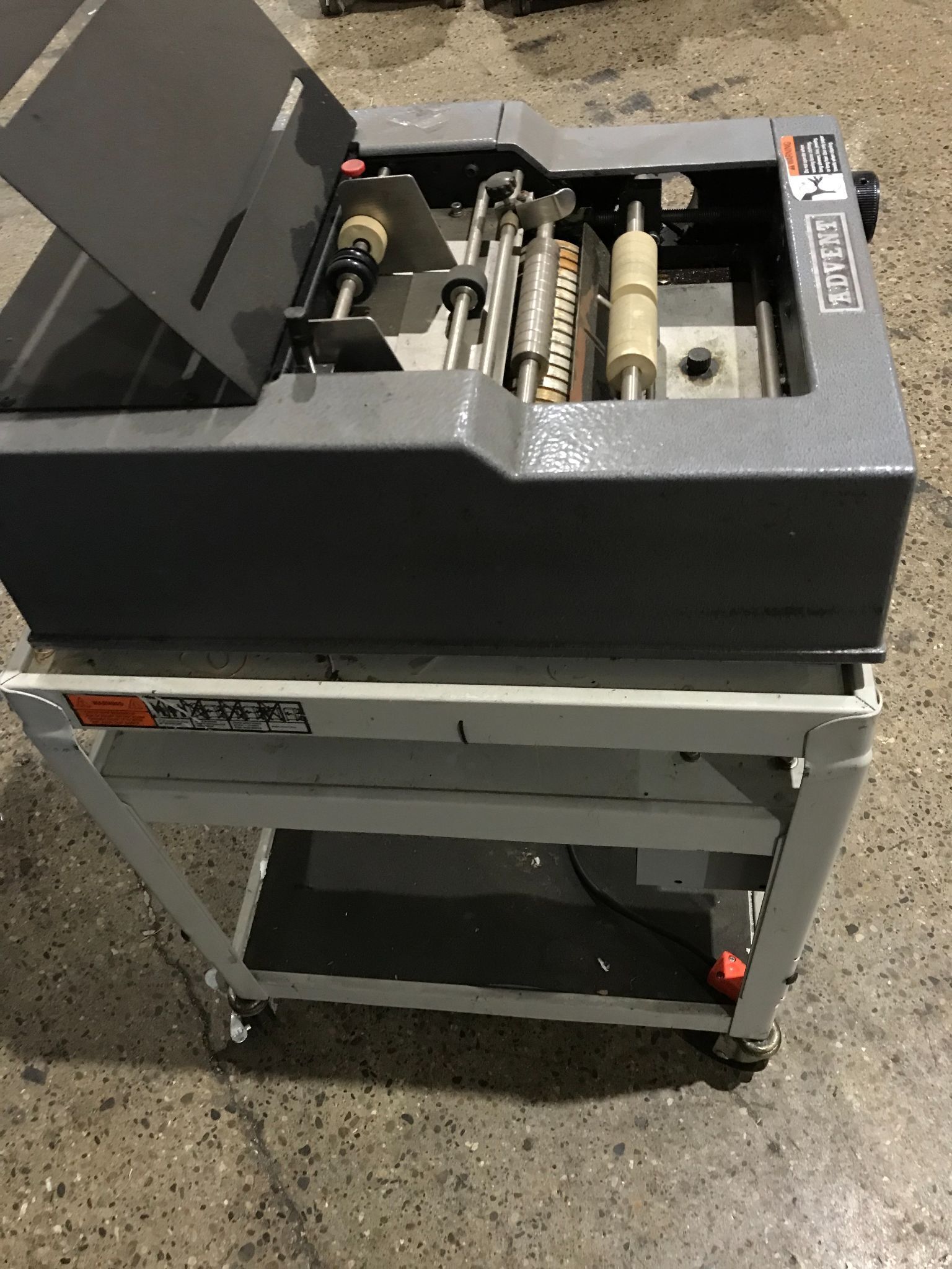 ADVENT LABEL APPLICATOR CO MODEL NO.465 WITH STANDING CART 4
