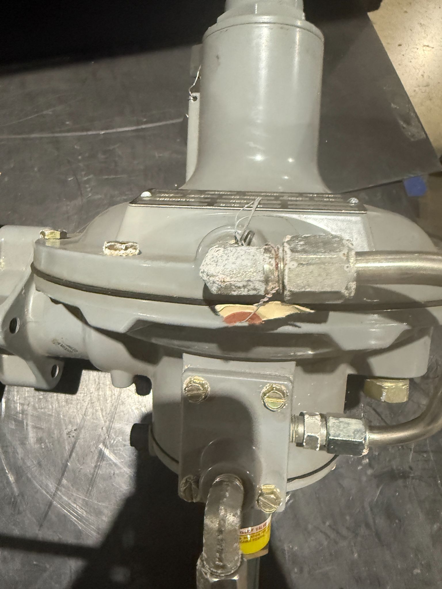 FISCHER 299H PRESSURE REGULATOR USED NO BOX 2