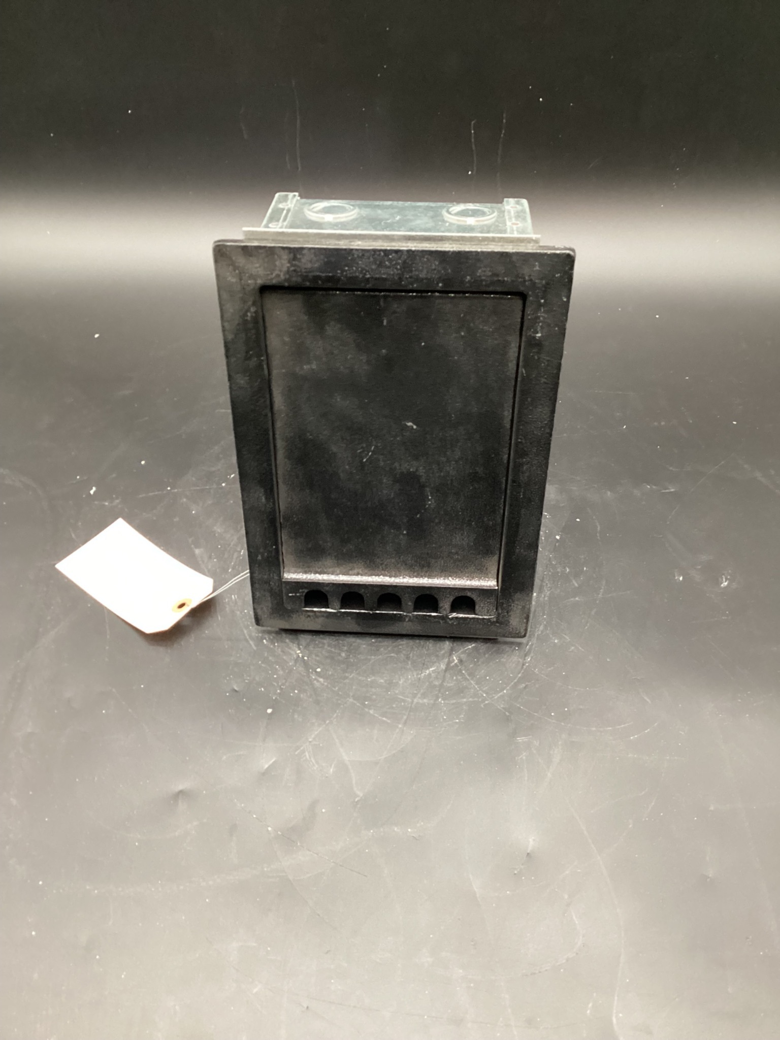 CANADIAN ELECTRIC RACEWAYS RF9-C ENCLOSED SAFETY BOX NEW 0