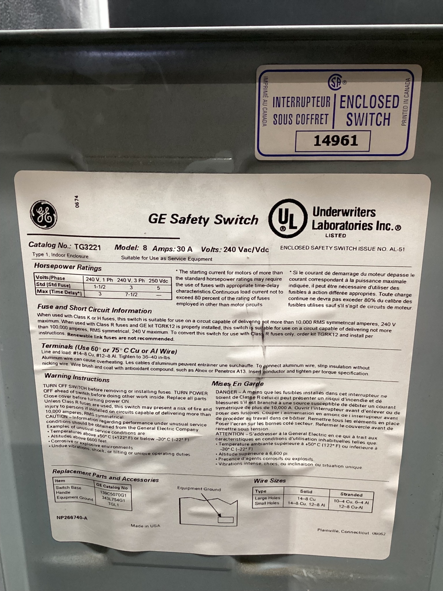 GENERAL ELECTRIC TG3221 General Duty Safety Switch 30A, 240 VAC USED 5