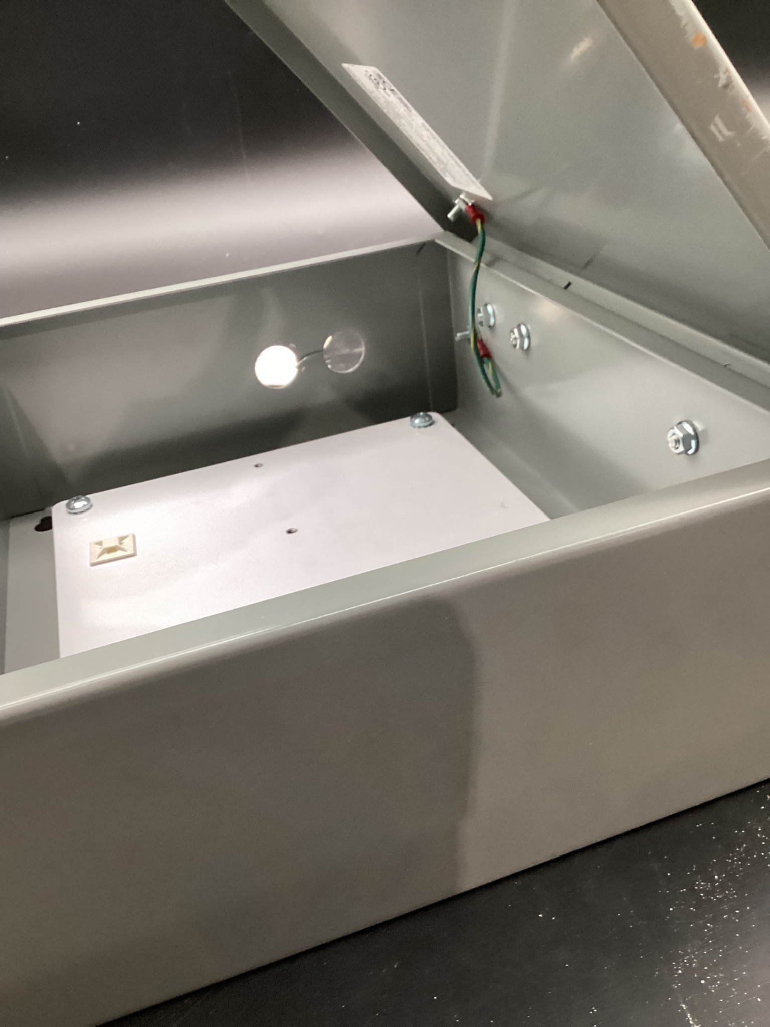 SAGINAW SCE-12N1004LP NEMA-1 Enclosure USED 5
