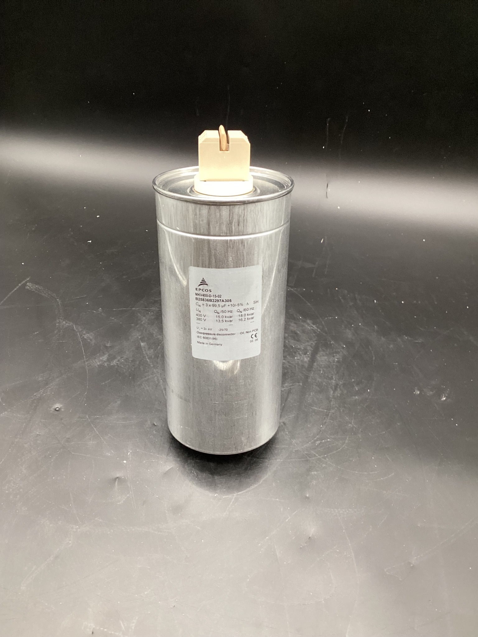 EPCOS MKV400-D-15-02 LOT OF 2 Capacitors NEW 1