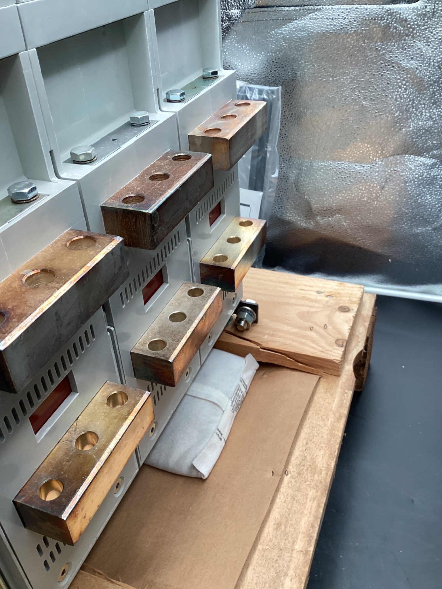 ABB SACE E3S-A25 2500A Frame Non-Auto Air/Circuit Breaker NEW 4