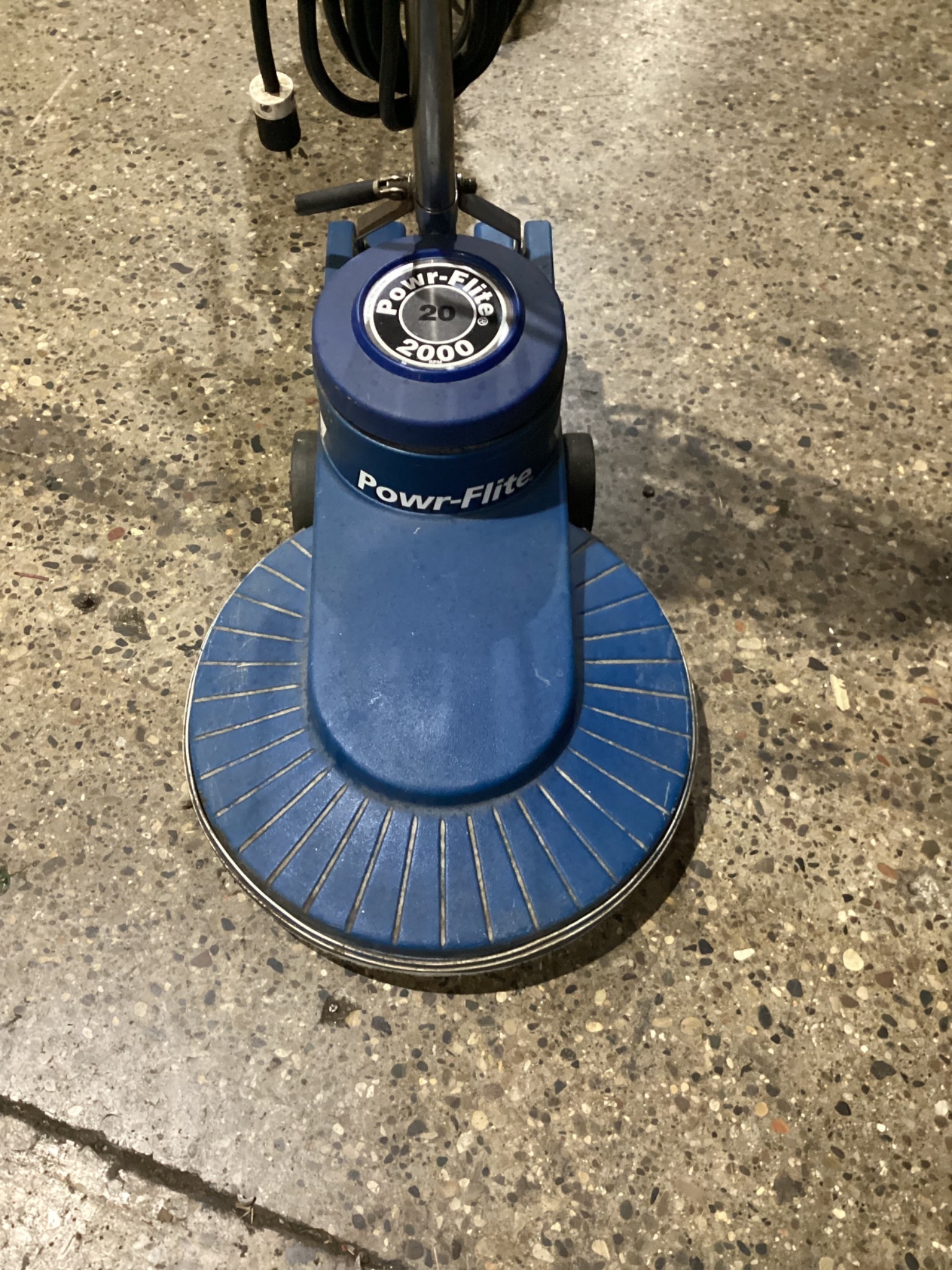 POWR-FLITE 2000 MODEL SCRUBBER/POLISHER USED 1