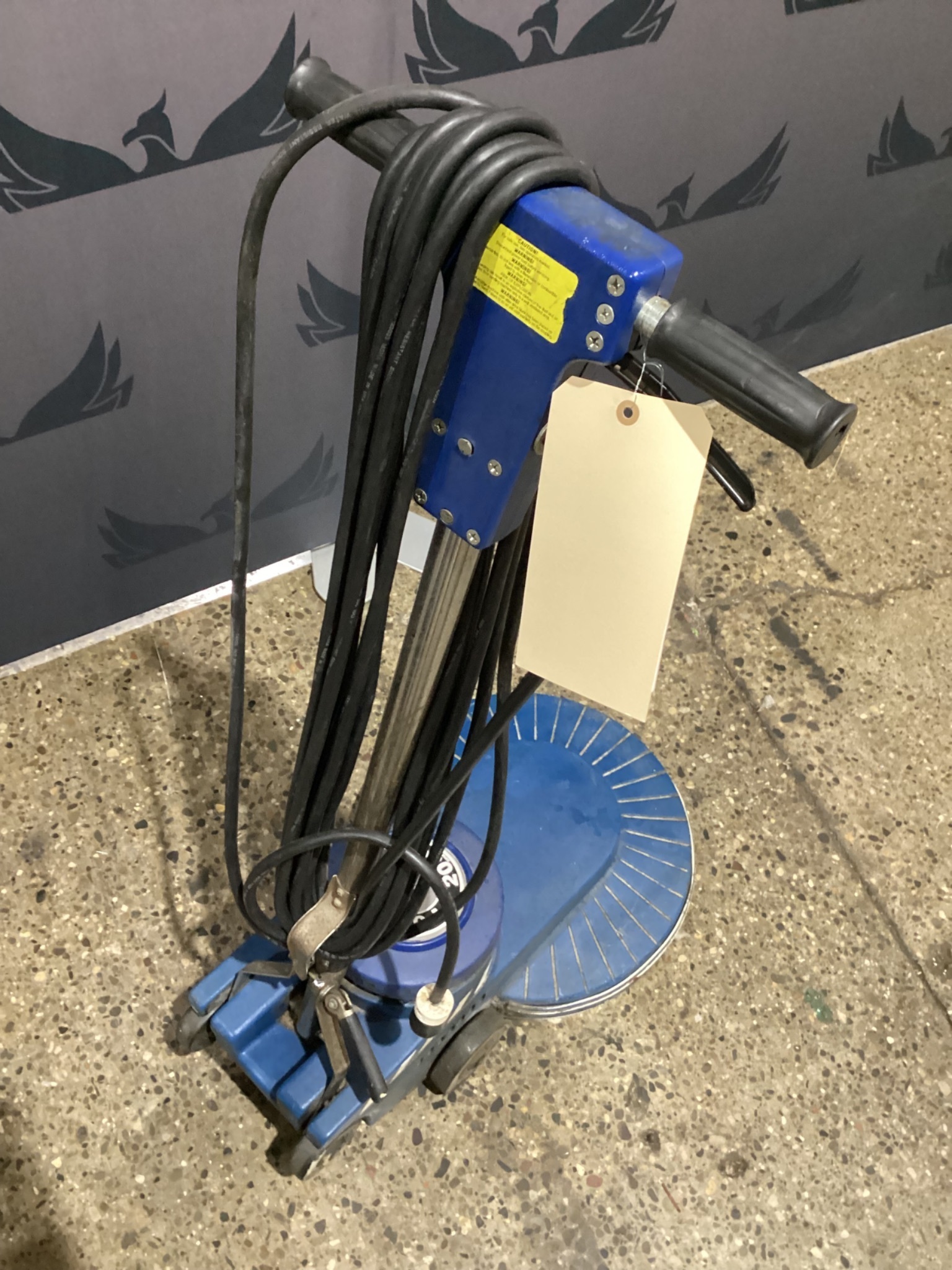 POWR-FLITE 2000 MODEL SCRUBBER/POLISHER USED 2