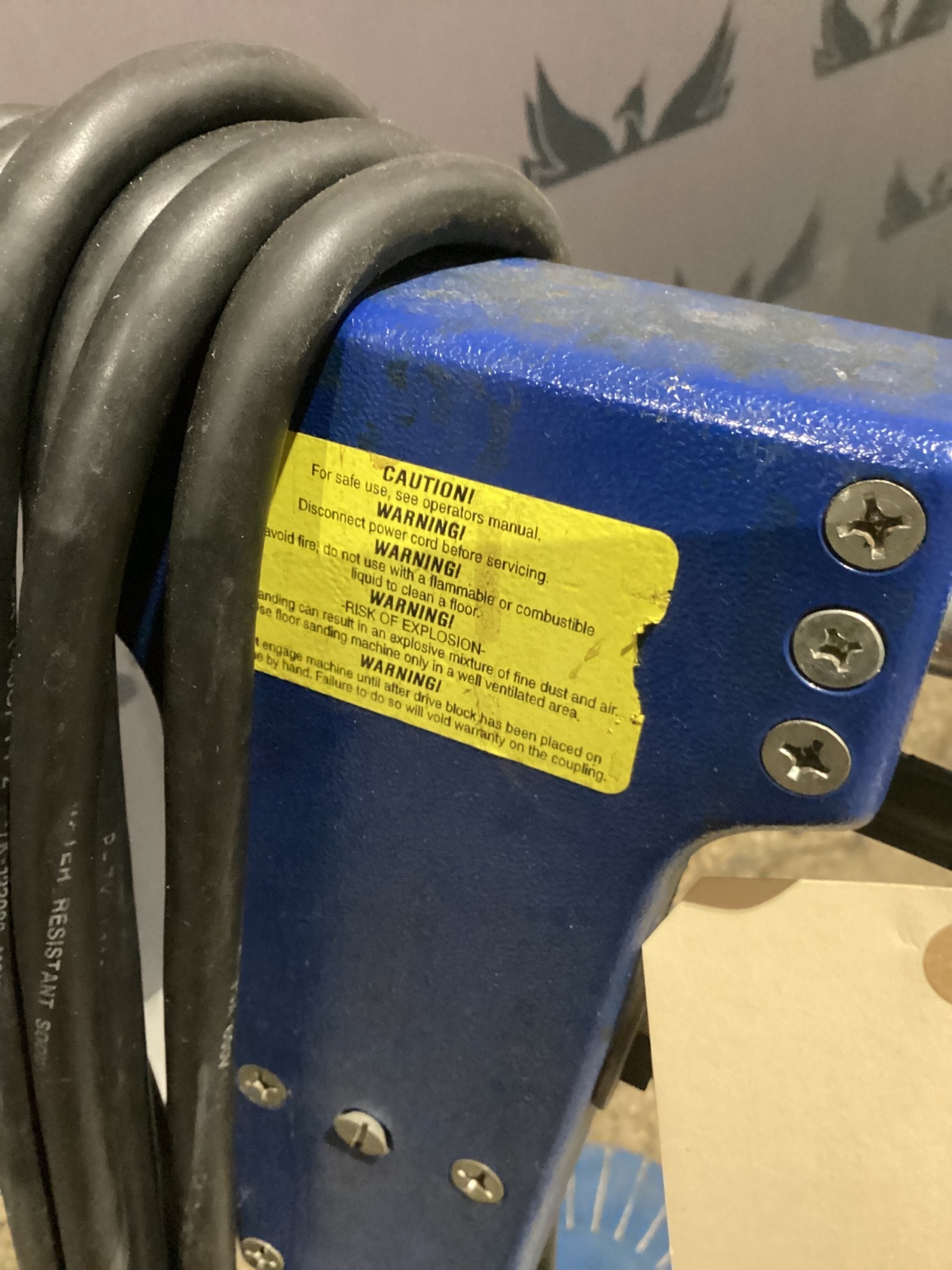 POWR-FLITE 2000 MODEL SCRUBBER/POLISHER USED 6