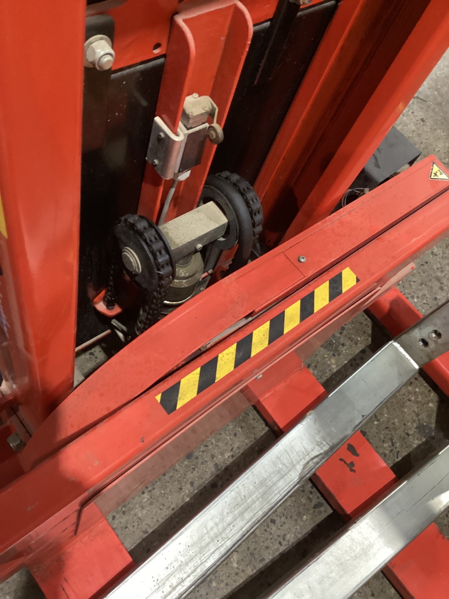 INTERTHOR ELFSR1001/890 ELECTRIC POWERED PALLET JACK PARTS ONLY 7