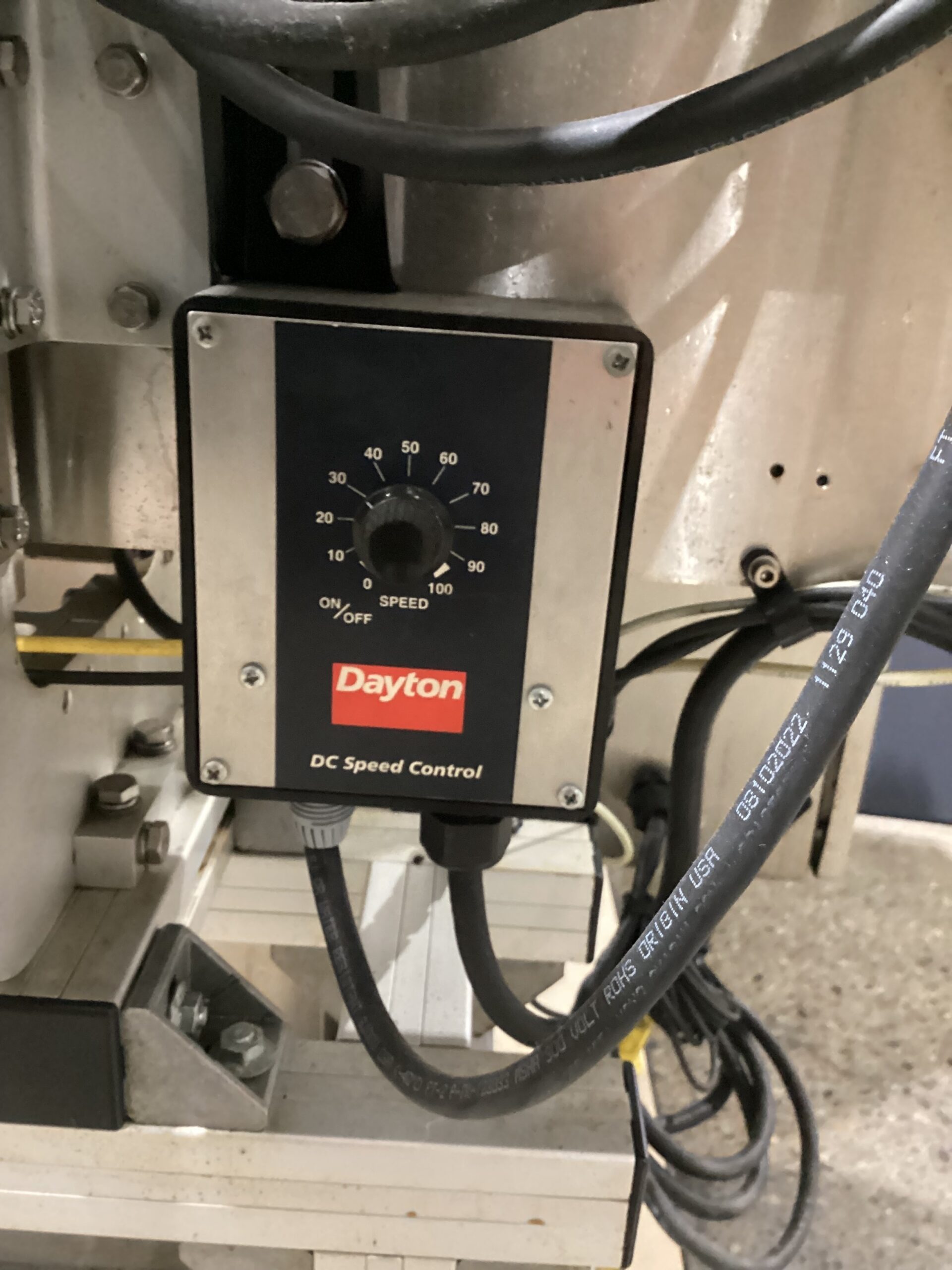 BELLATRX SCS SECURE CHUCK CAPPER APPLICATOR MACHINE USED 16