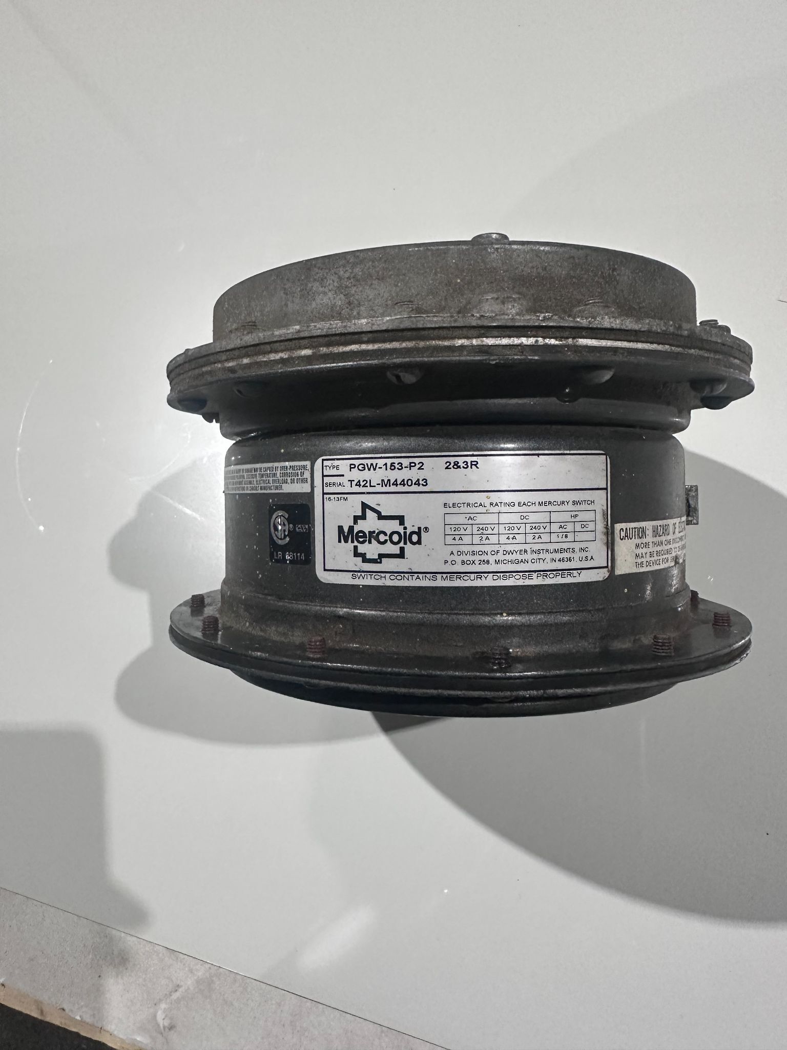 MERCOID PGW-153-P2 PRESSURE SWITCH USED 1