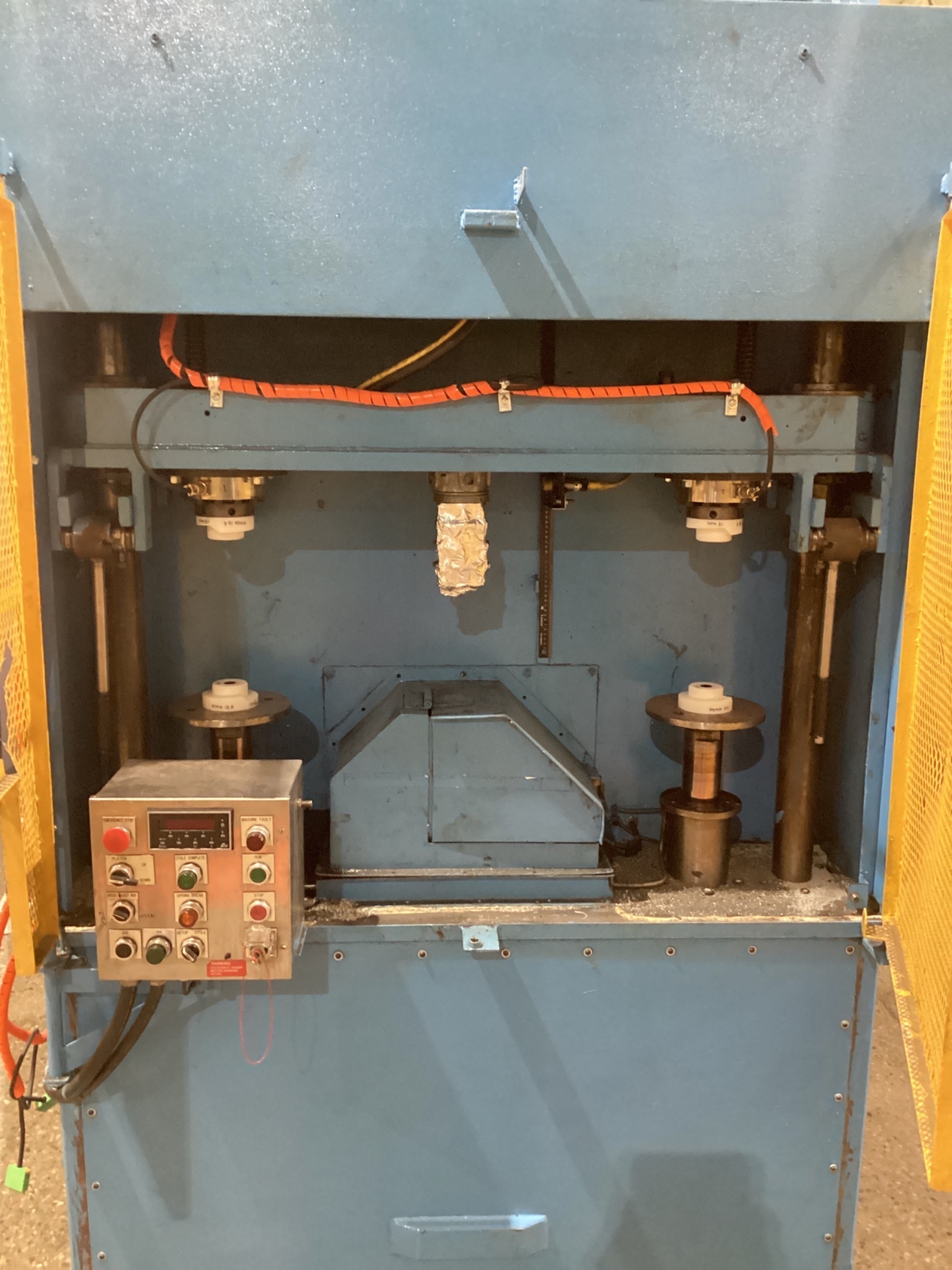BYRNE COMPOSITE COIL SPRING FATIGUE TESTER USED 1