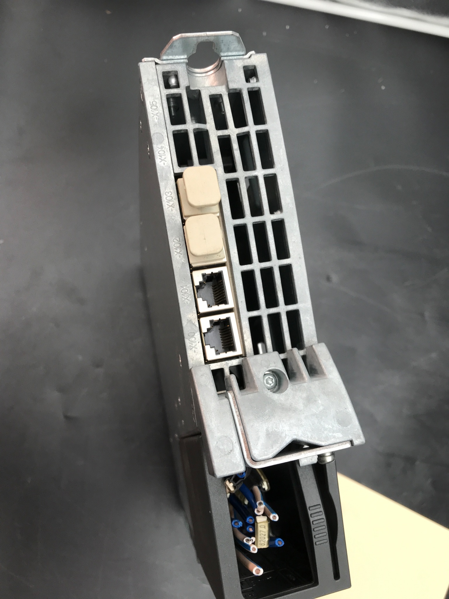 SIEMENS CU320‑2 DP Sinamics Control Unit PROFIBUS USED 4