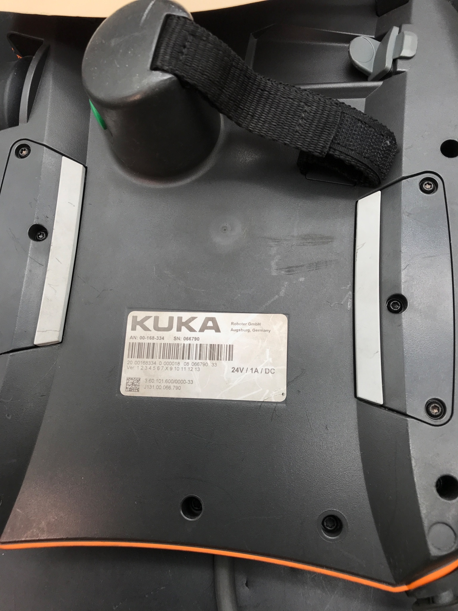 KUKA KRC4 00-168-334 Robot Teach Pendant USED 2
