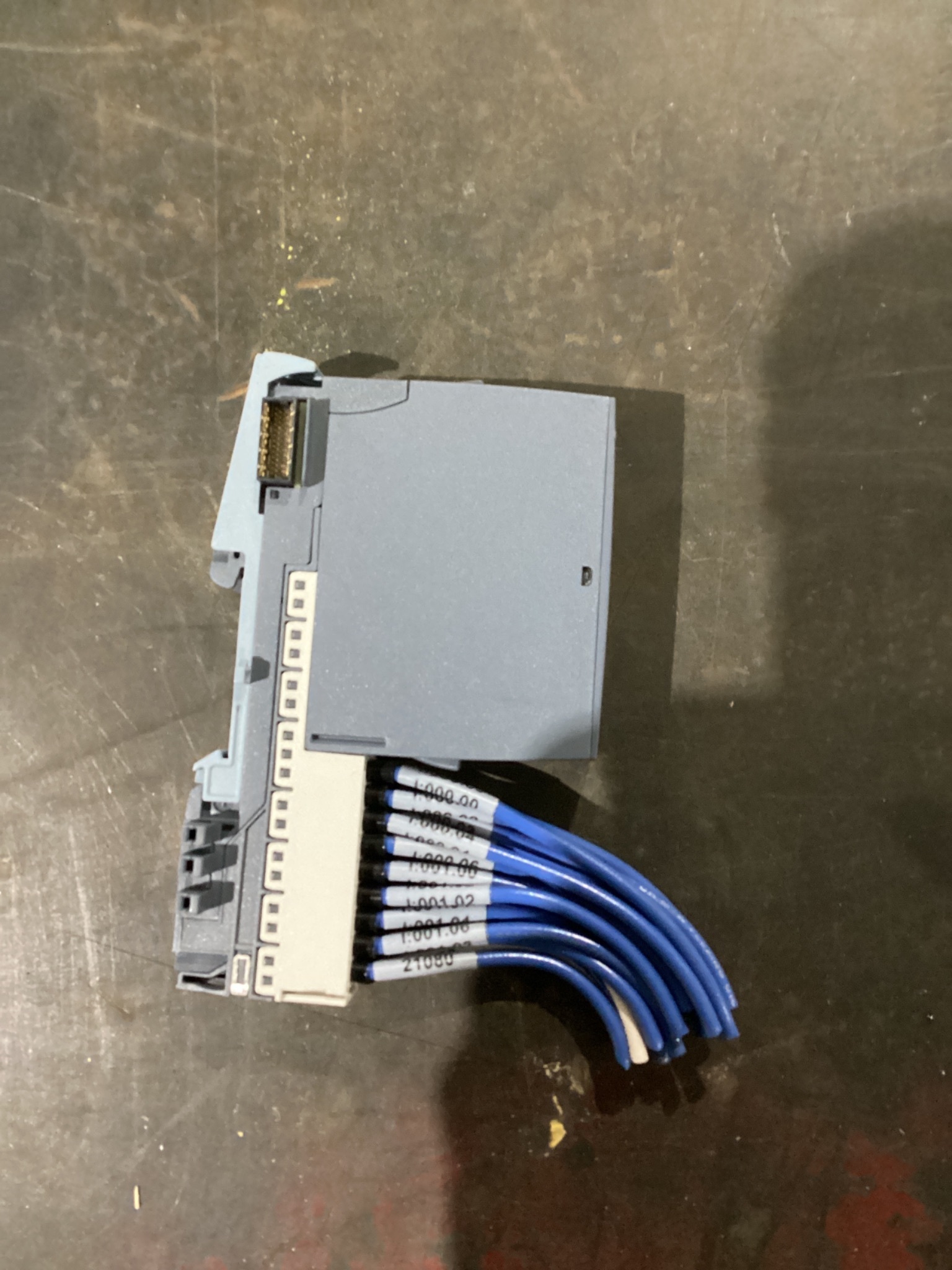 SIEMENS 6ES7131-6BH01-0BA0 PLC MODULE USED 0
