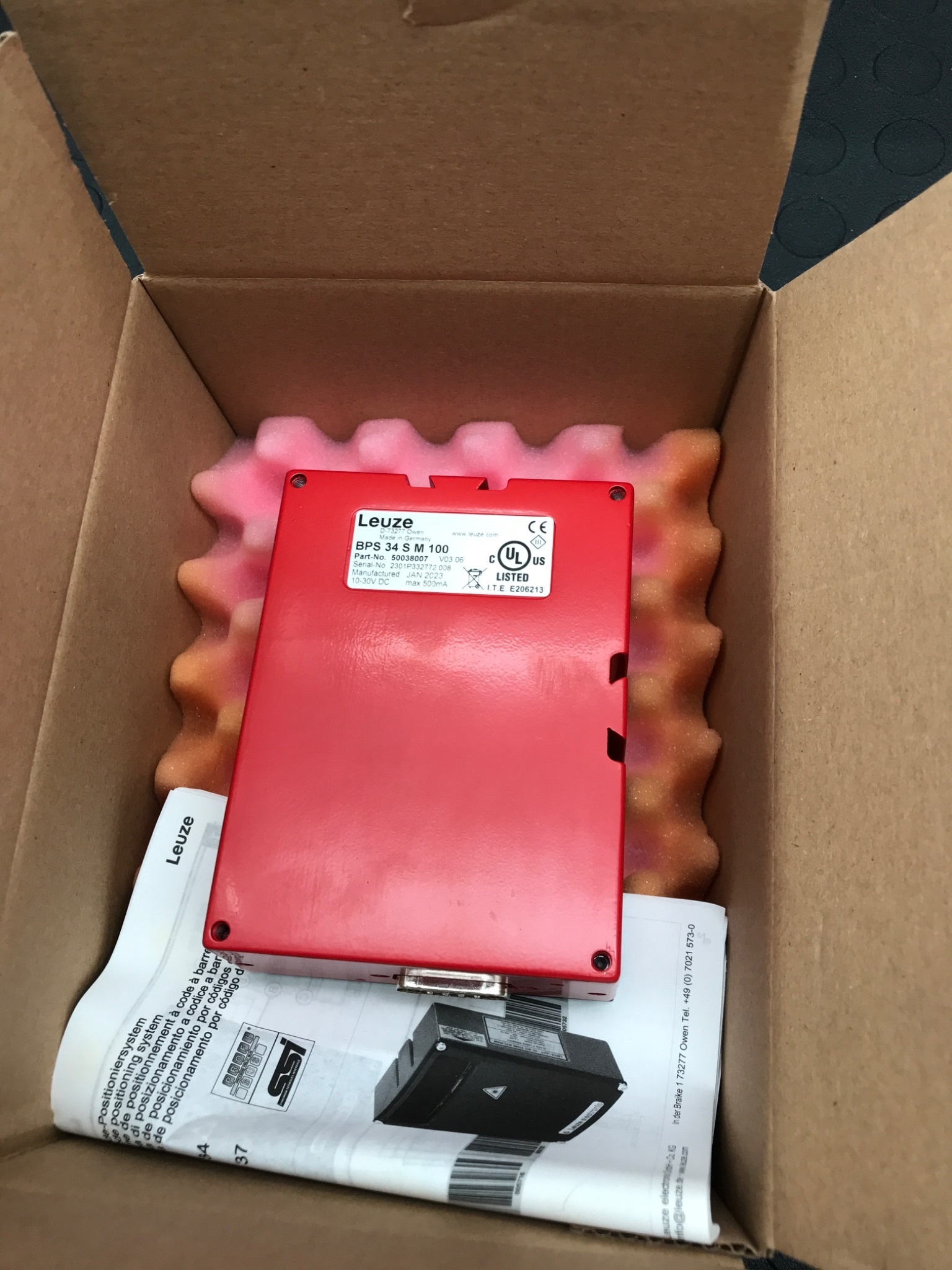 LEUZE BPS34SM100 Barcode Positioning Sensor 0.1mm NEW 1