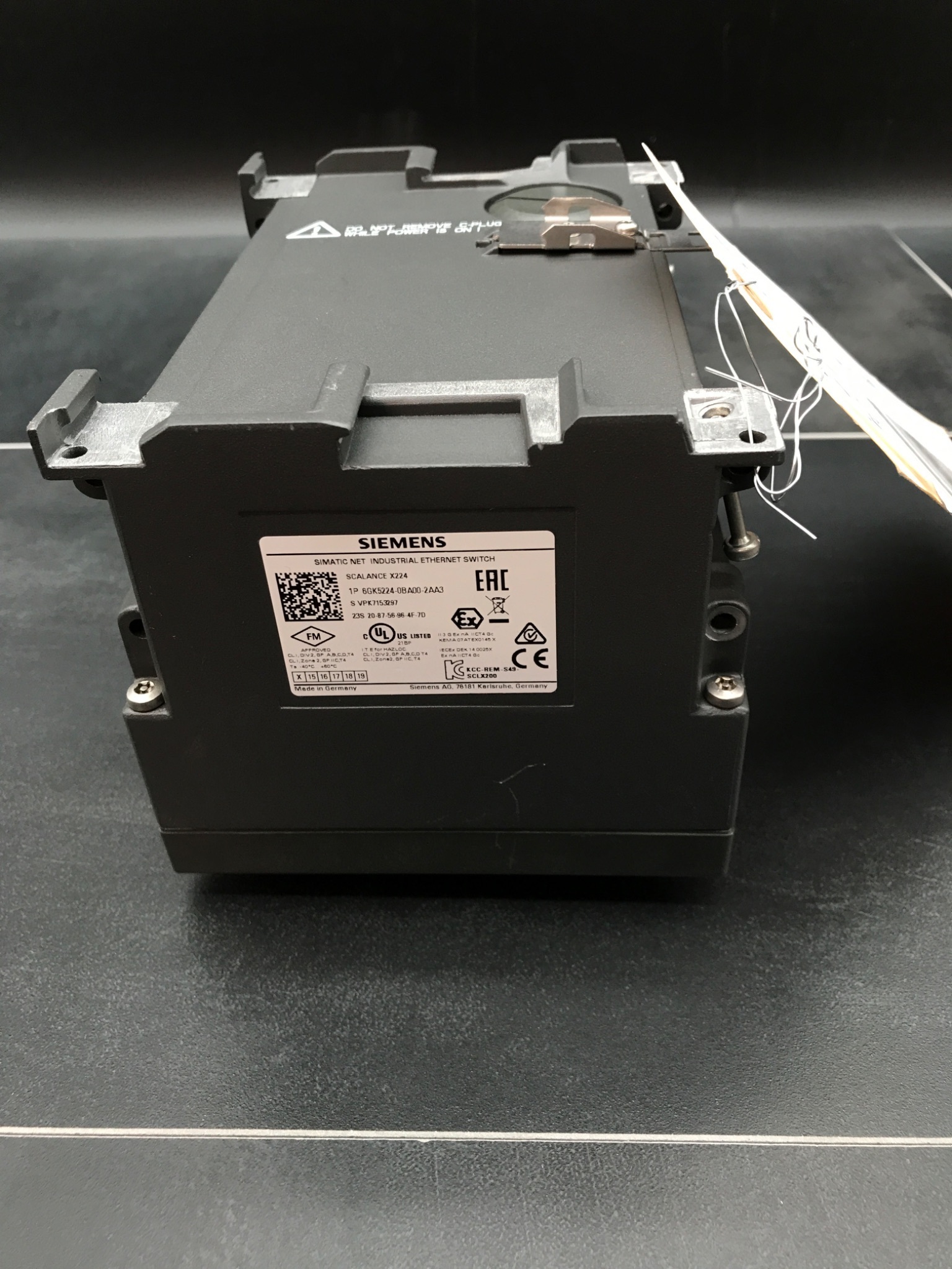 SIEMENS 6GK5224-0BA00-2AA3 SCALANCE X224 Ethernet Switch USED 1