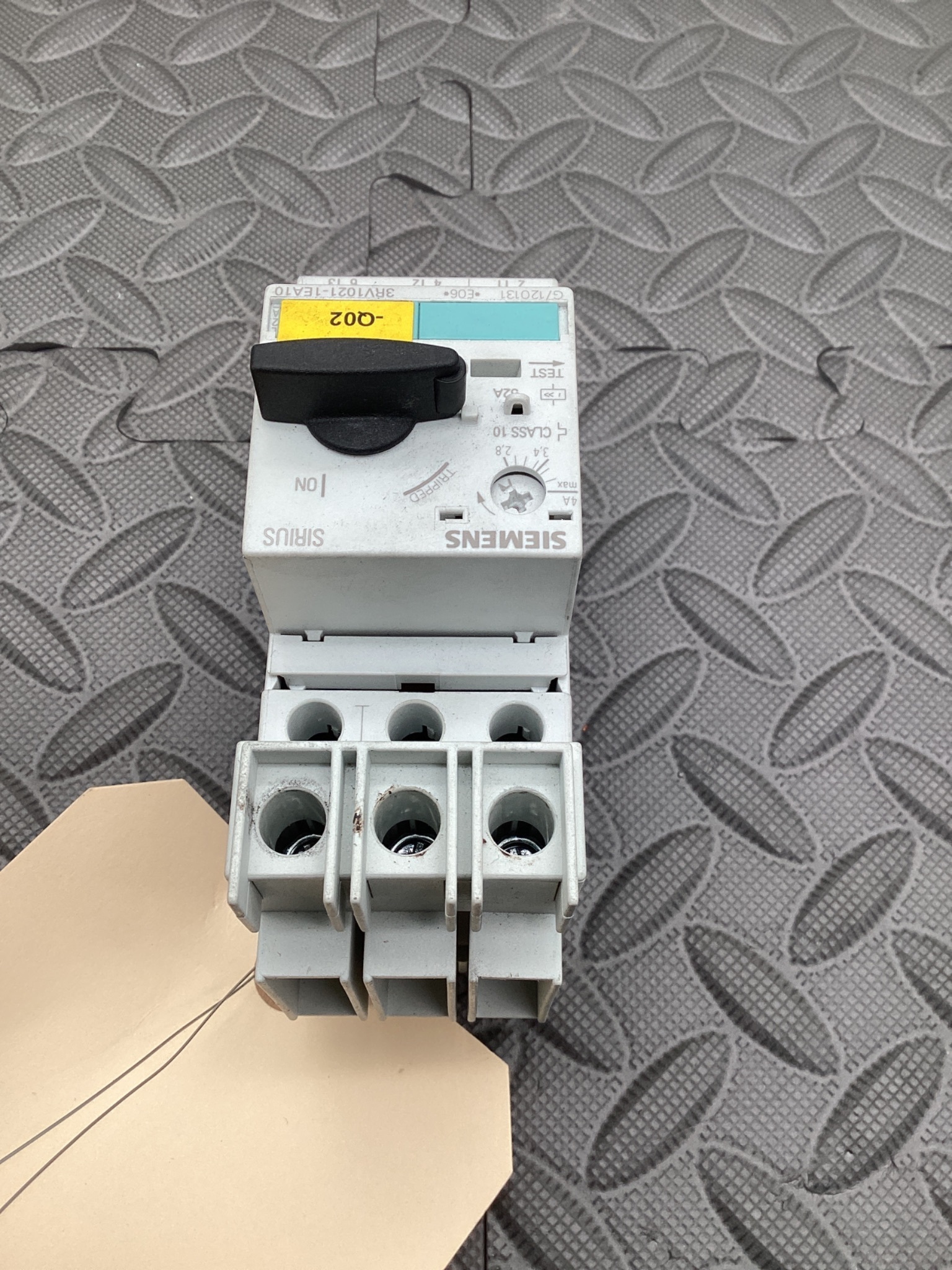 SIEMENS 3RV1021-1EA10 Circuit Breaker Motor Protector USED 3