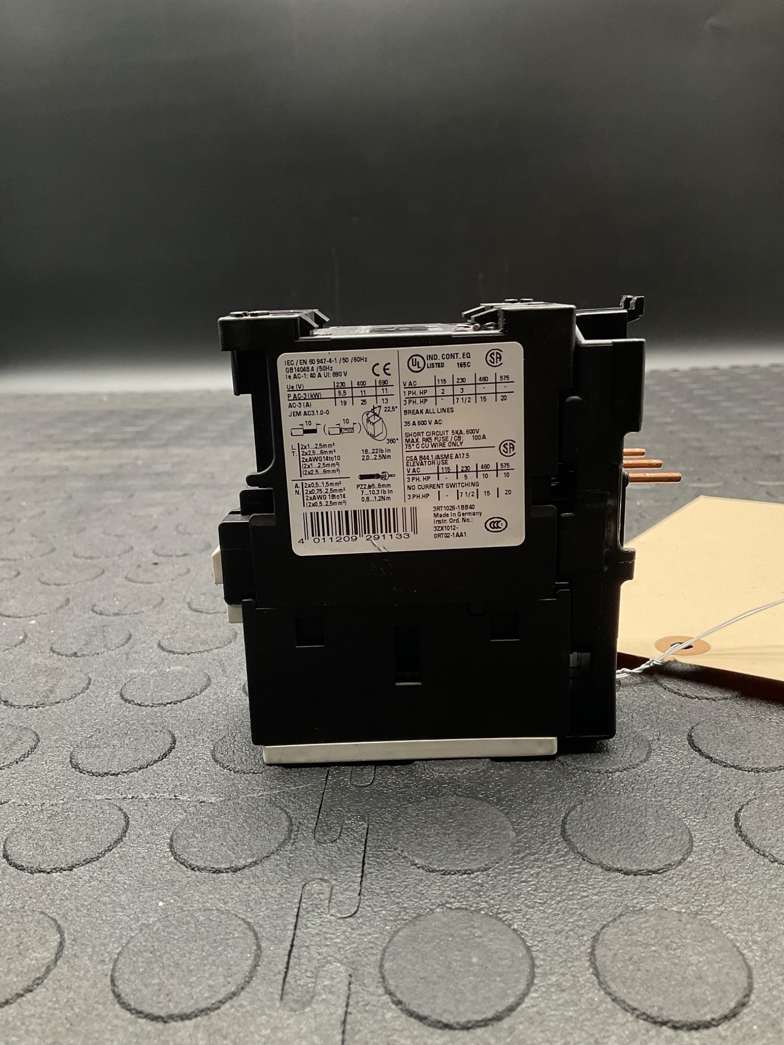 SIEMENS 3RT1026-1BB40 3-Pole Contactor 24VDC Coil 32A AC-3 USED 4
