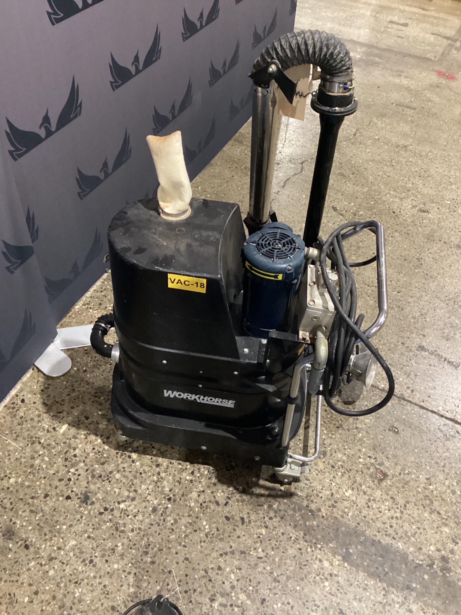 RUWAC DS1000-EX EXPLOSION PROOF INDUSTRIAL VACUUM USED WITH HOSE 1