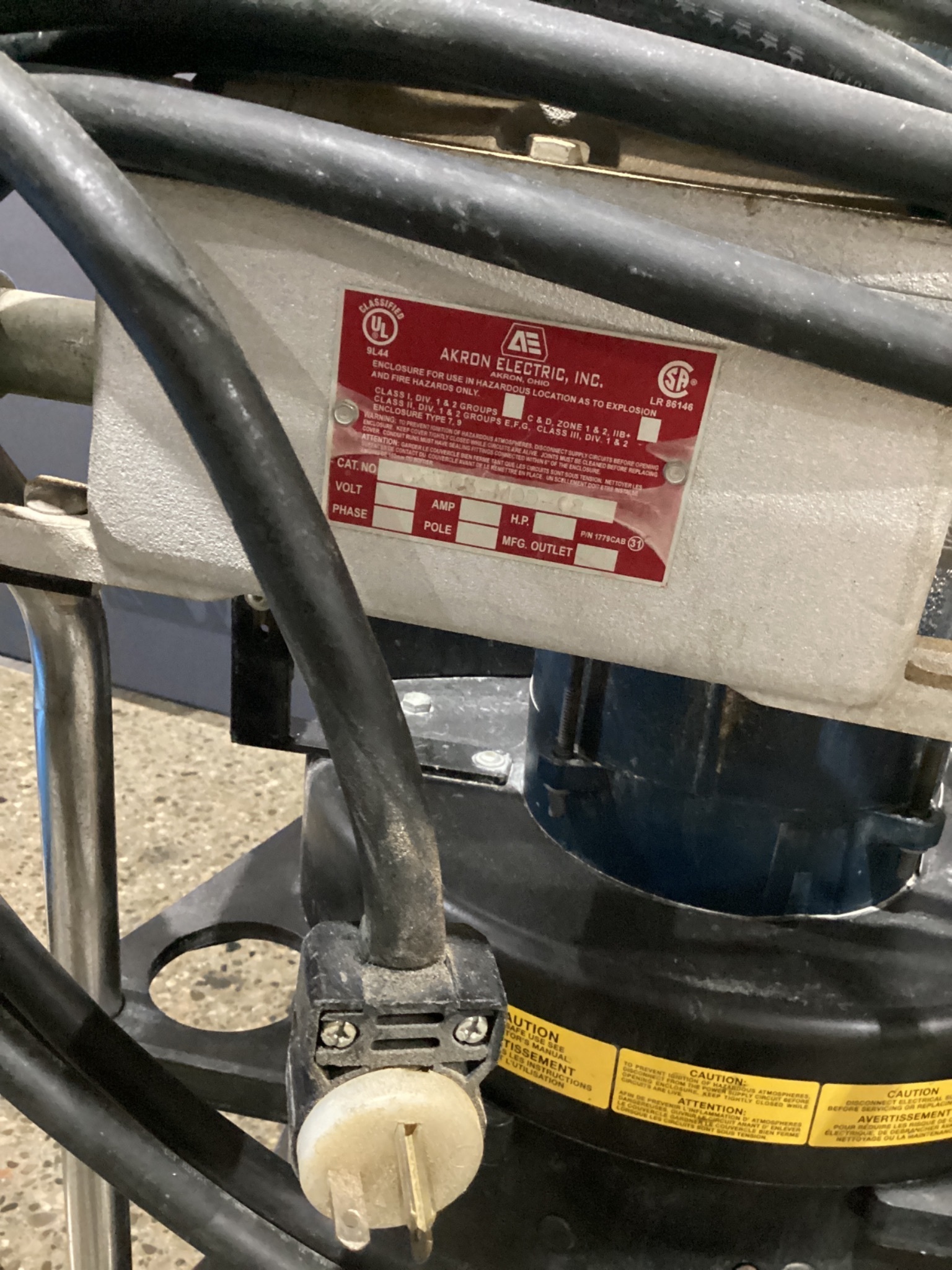 RUWAC DS1000-EX EXPLOSION PROOF INDUSTRIAL VACUUM USED WITH HOSE 3