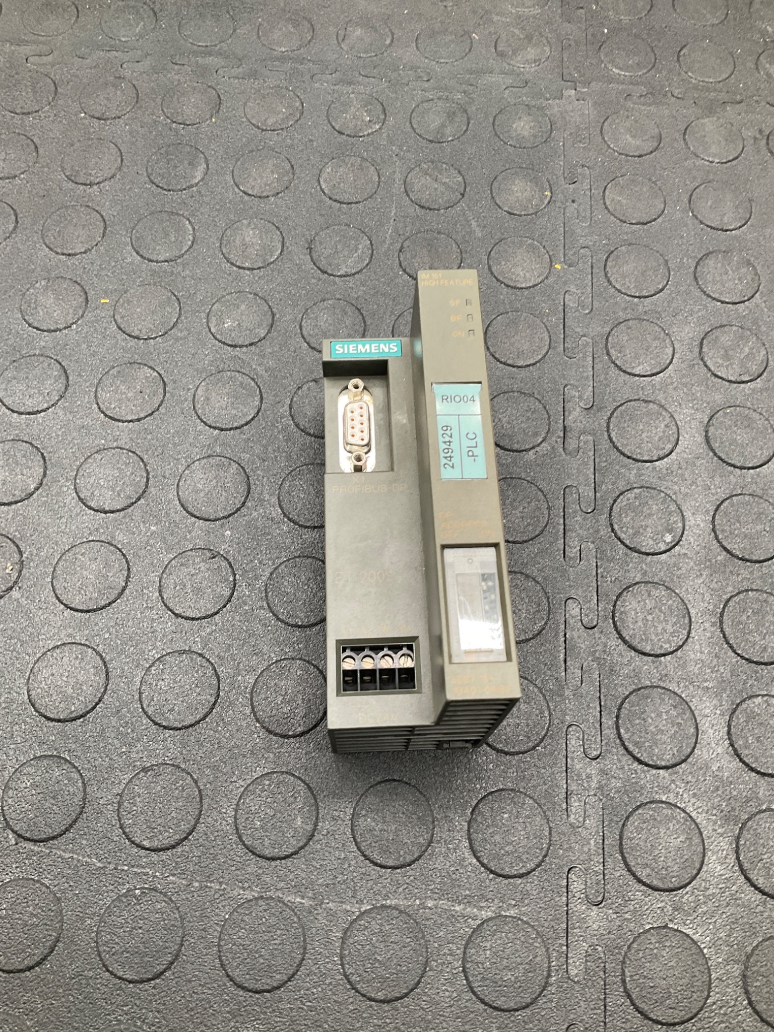 SIEMENS 6ES7 151-1BA01-0AB0 ET 200S IM151 PROFIBUS Interface Module USED 3