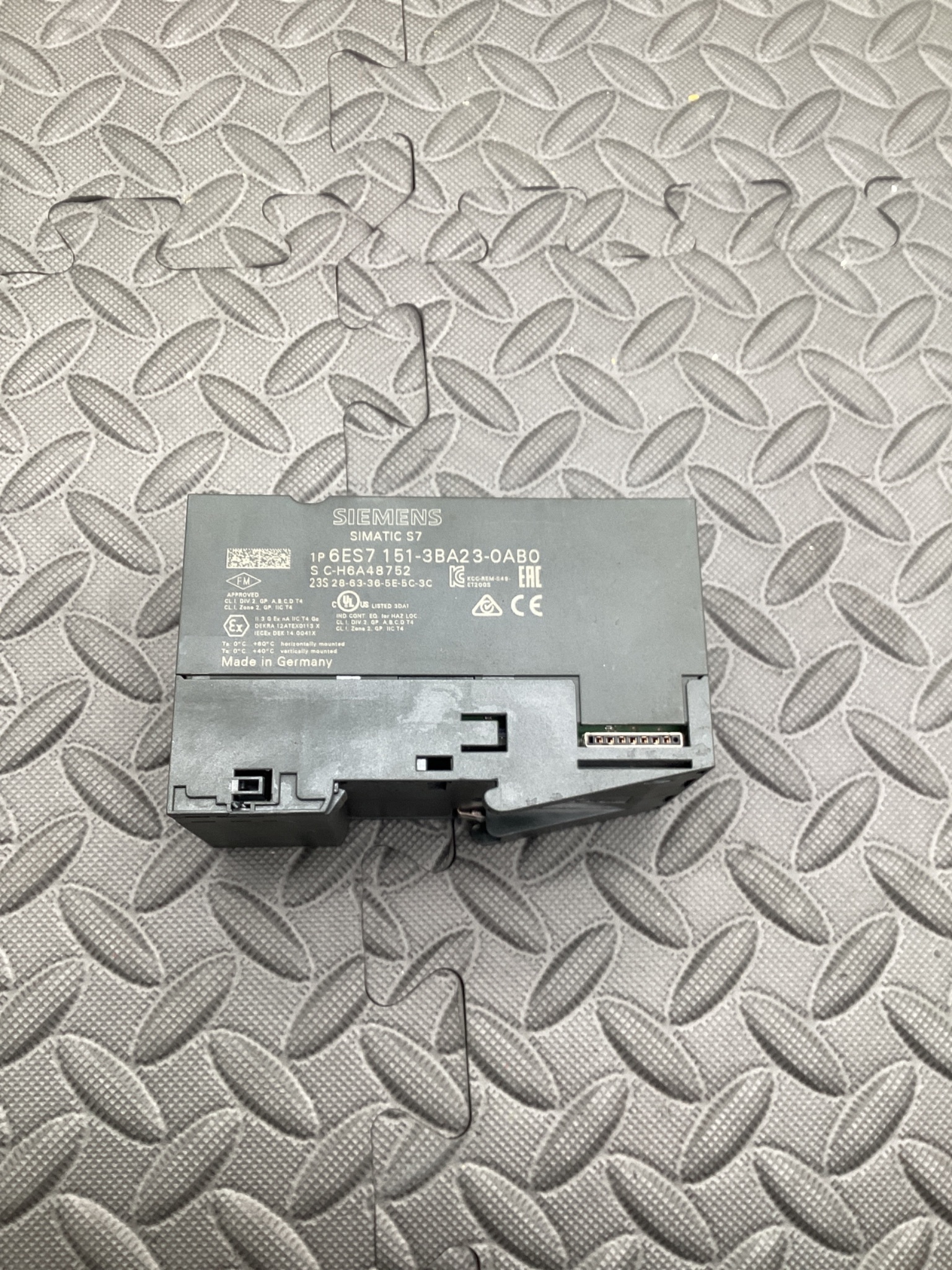 SIEMENS 6ES7 151-3BA23-0AB0 ET 200S IM151-3 PN PROFINET Module USED 1
