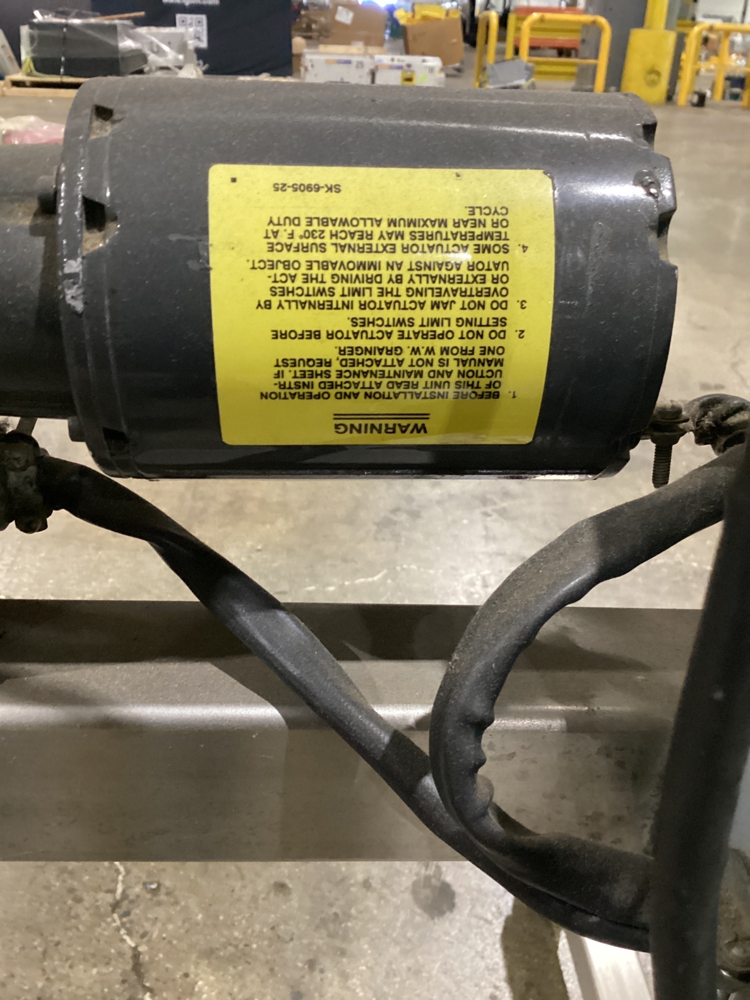 OAL FIRO/RE-6/9/3 6-6L SHRINK HEAT TUNNEL USED 4