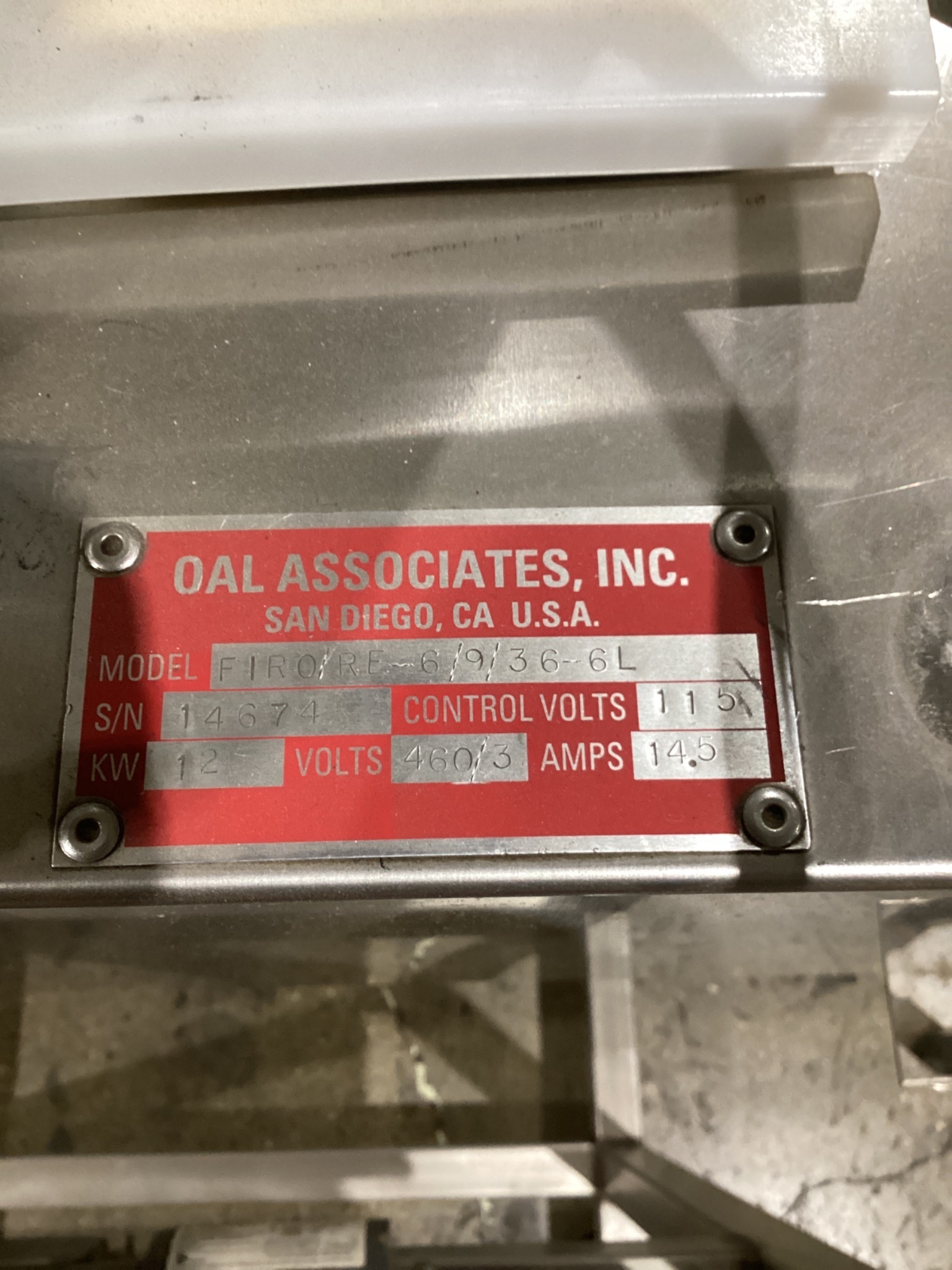 OAL FIRO/RE-6/9/3 6-6L SHRINK HEAT TUNNEL USED 11