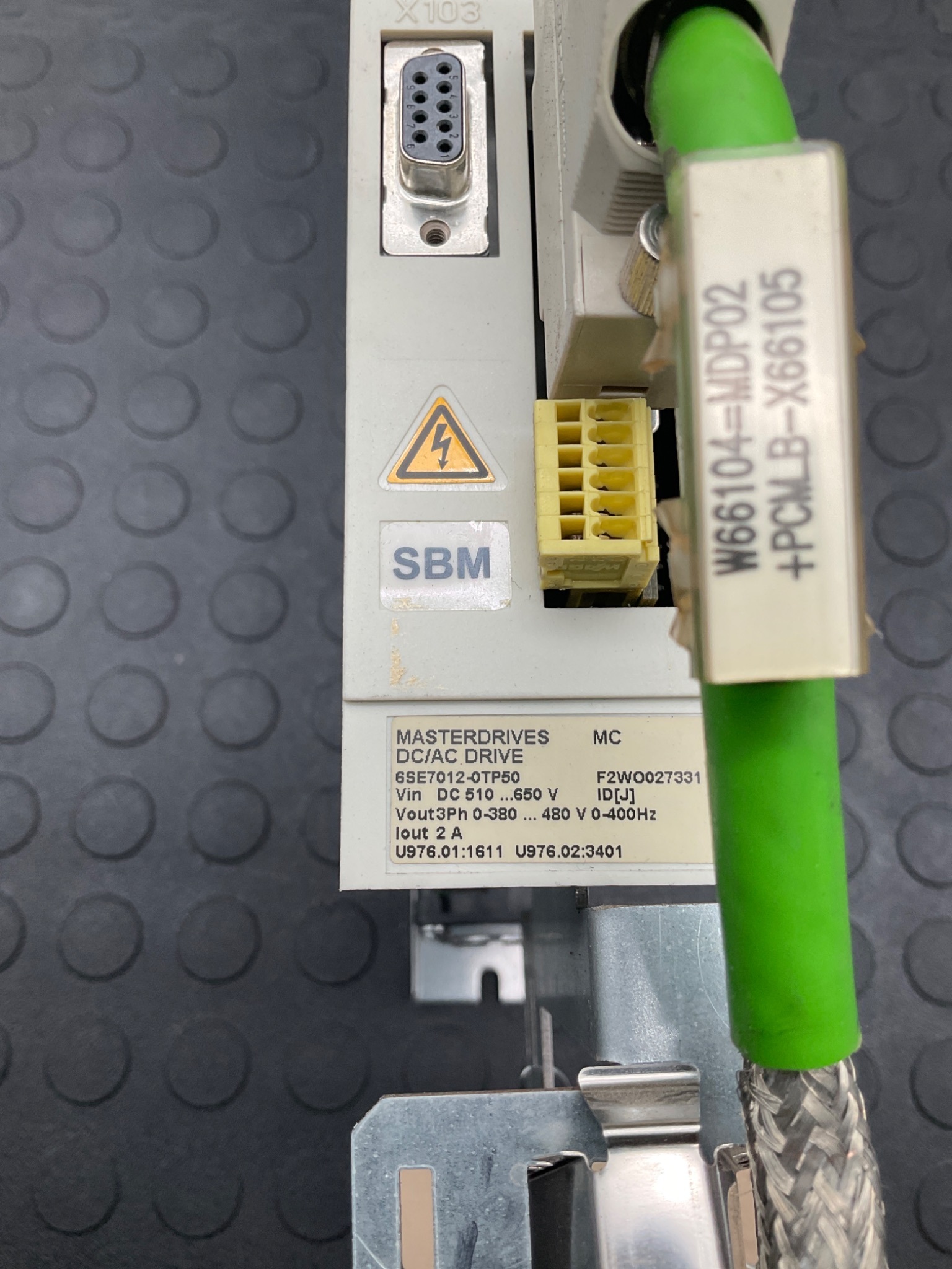 SIEMENS 6SE7012-0TP50-Z Masterdrives MC DC/AC Drive 650V 3Ph 2A USED 4