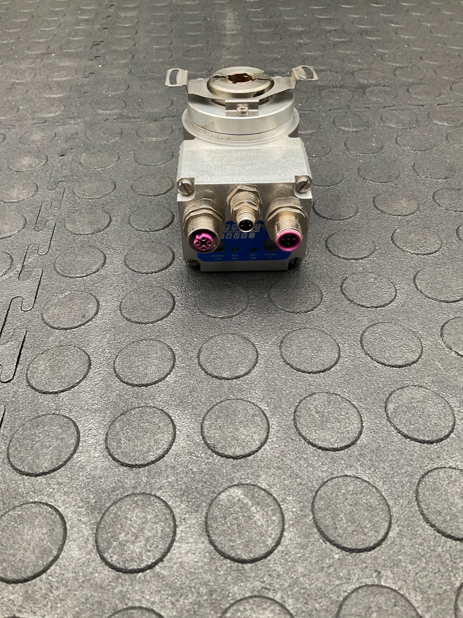 TR Electronic CEH58M-00118 Profibus-DP Rotary Encoder 58mm Shaft USED 3