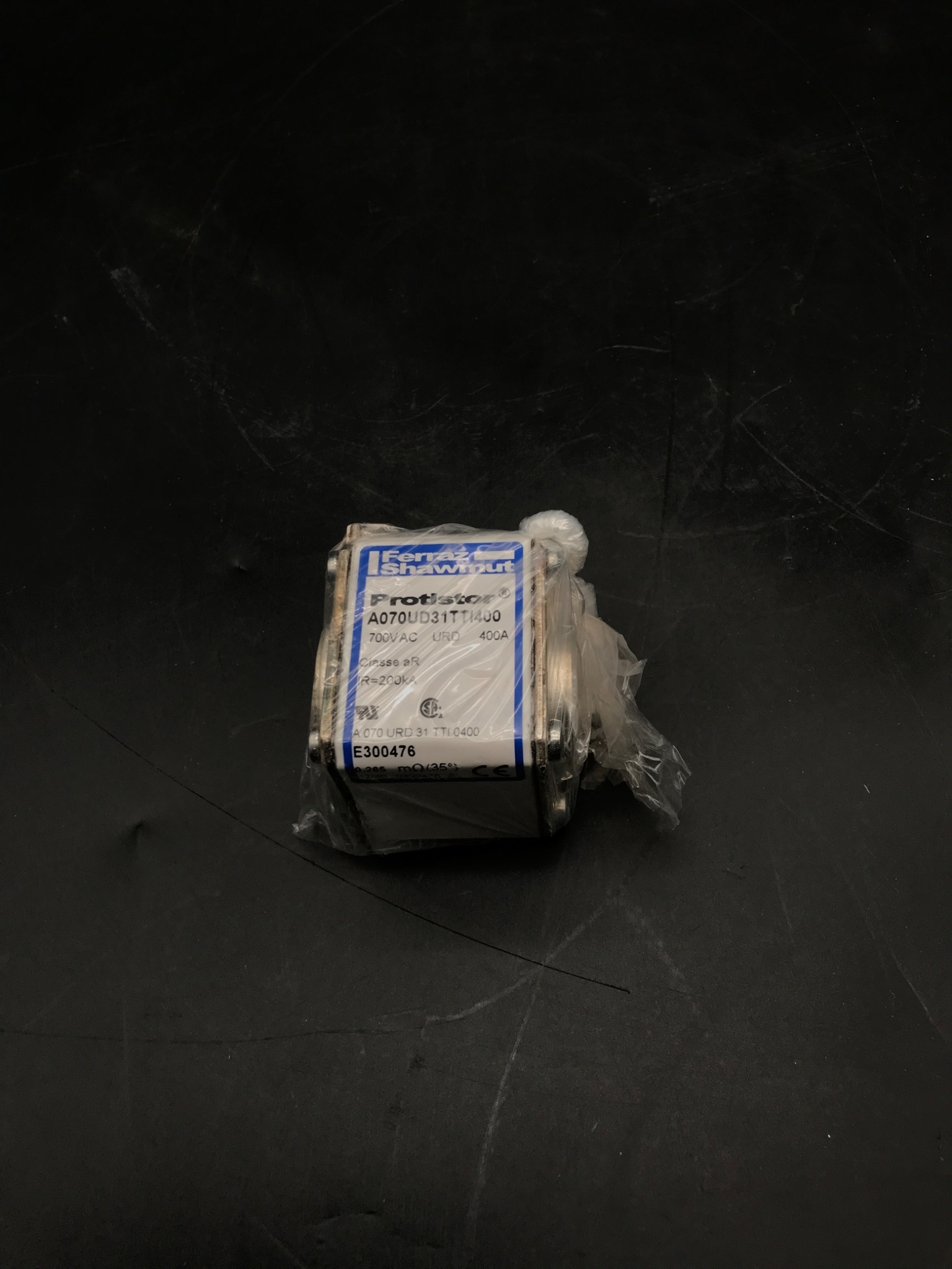 MERSEN E300476 Protistor Fuse 700VAC, 400A NEW IN BOX 1
