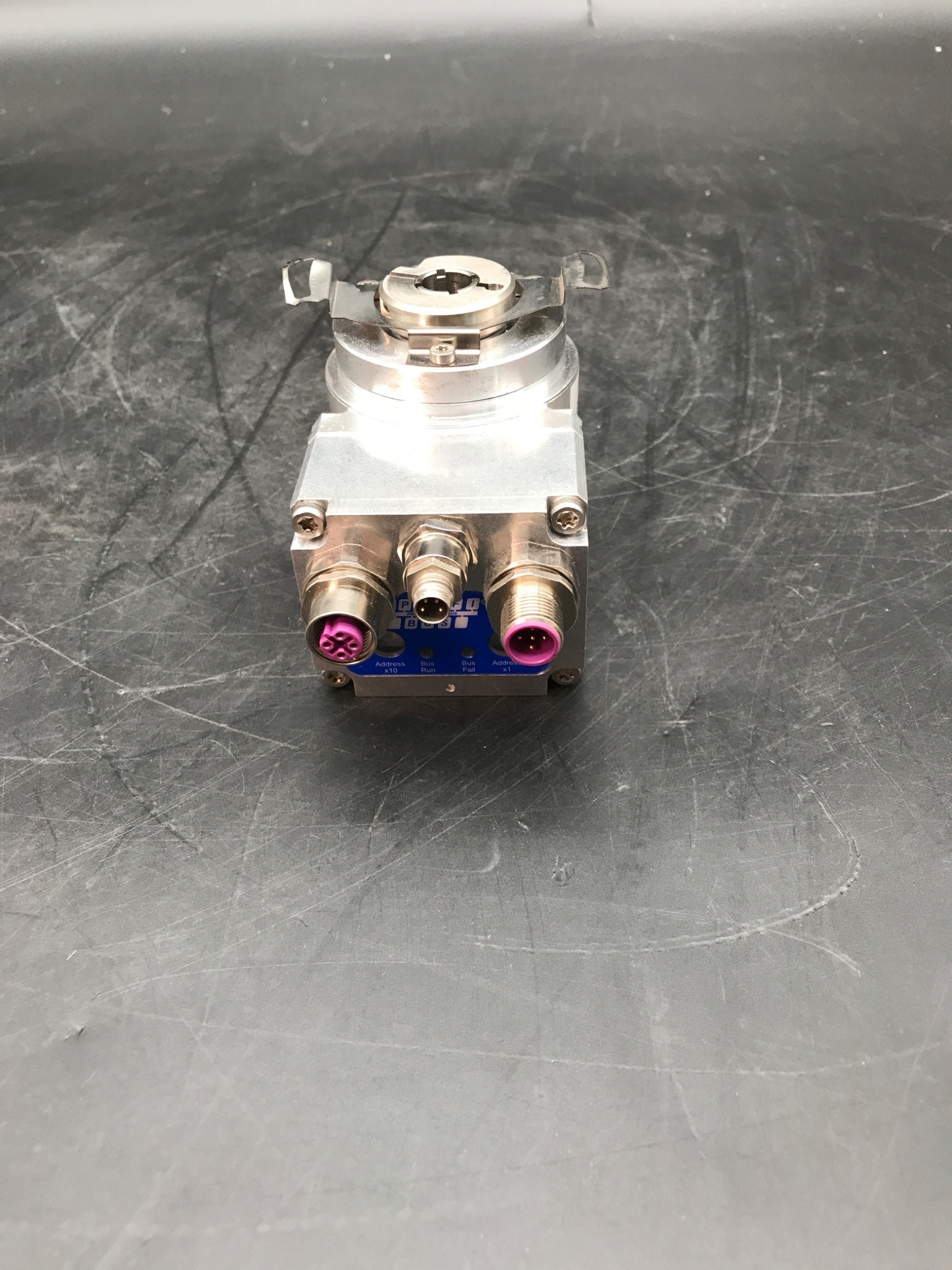 TR Electronic CEH58M-00118 Profibus-DP Rotary Encoder 58mm Shaft USED 1