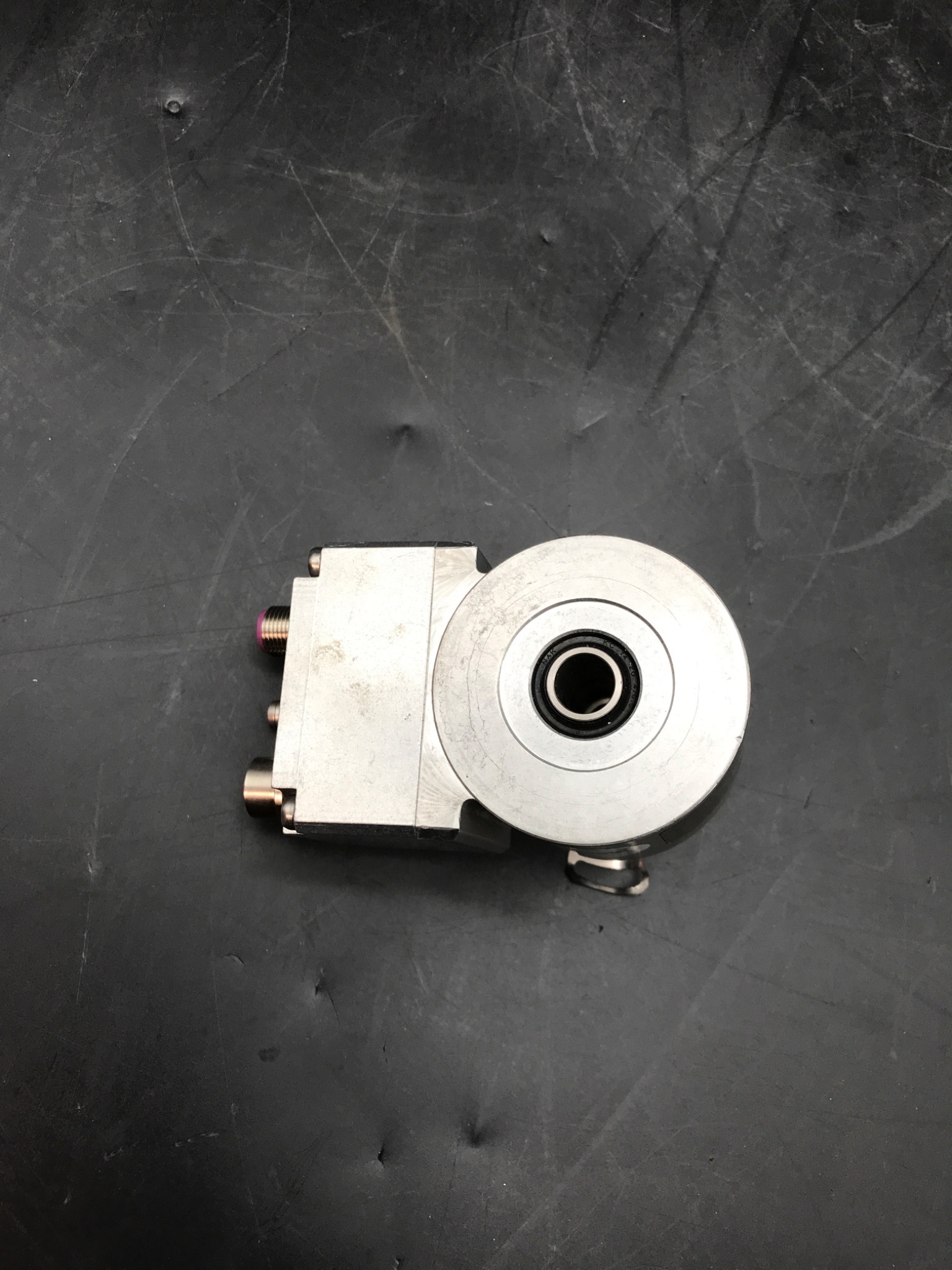 TR Electronic CEH58M-00118 Profibus-DP Rotary Encoder 58mm Shaft USED 4