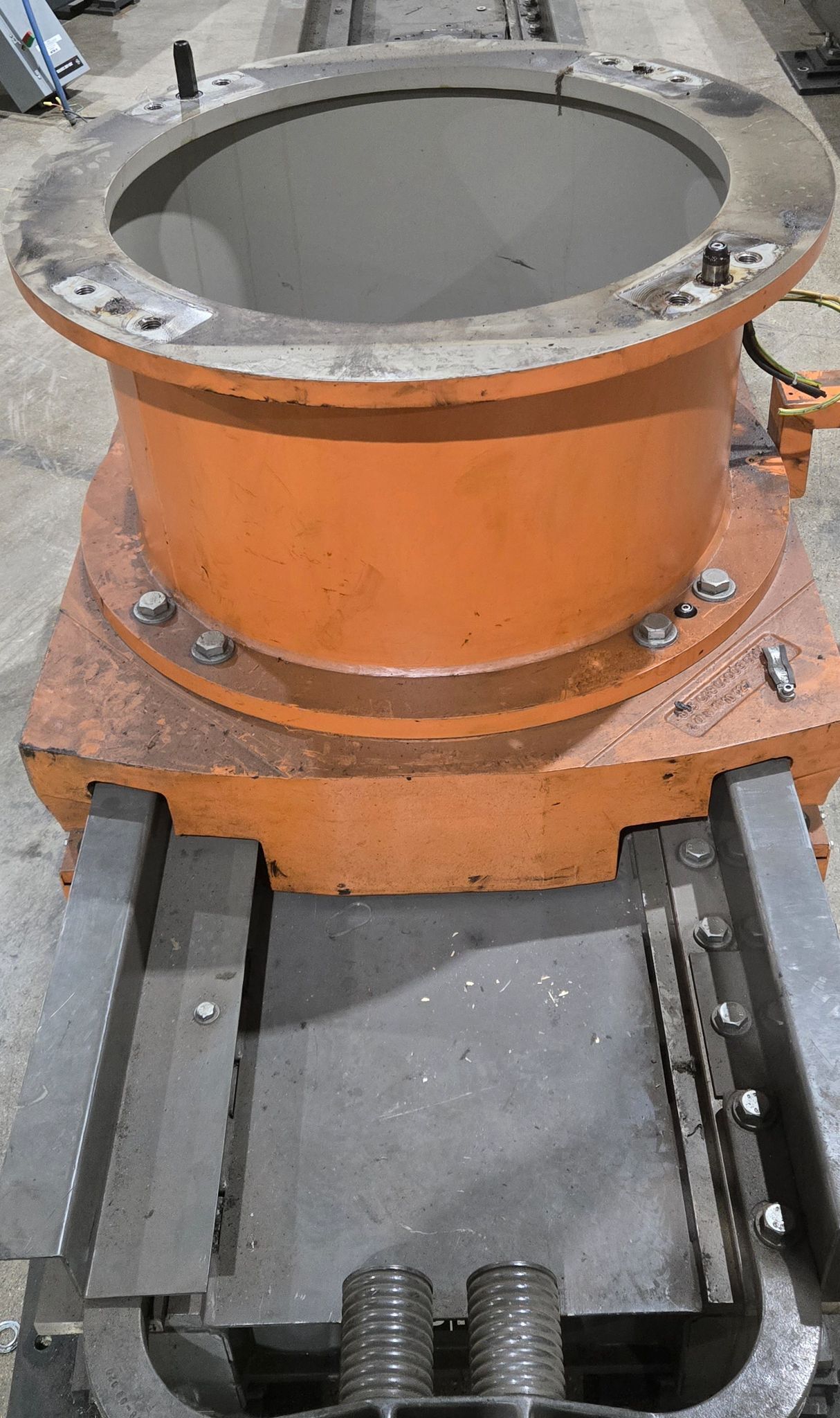 KUKA RTU 30FT SECTION USED 2